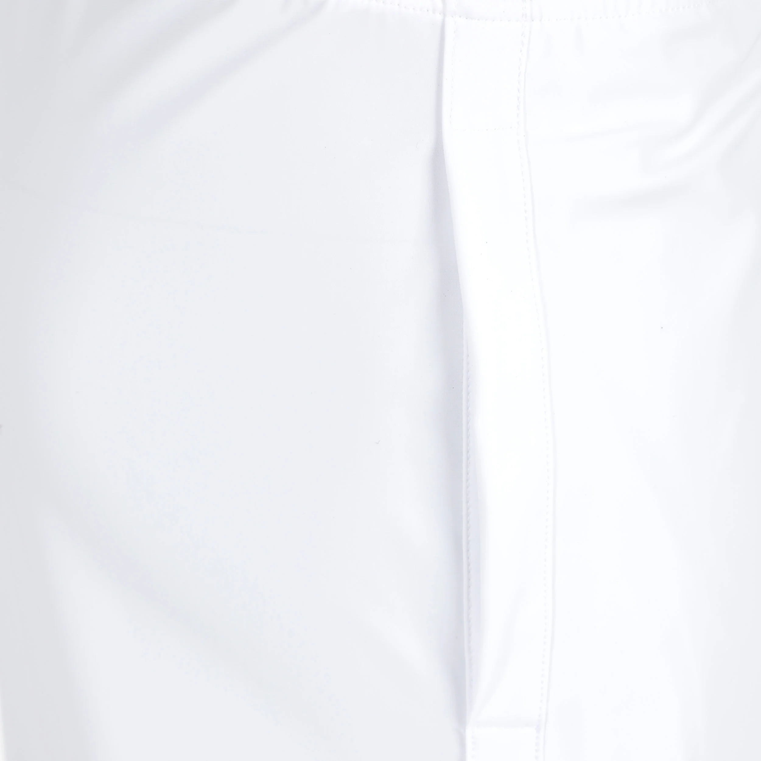 Tech New Club Shorts Herren-Weiß - Image 4