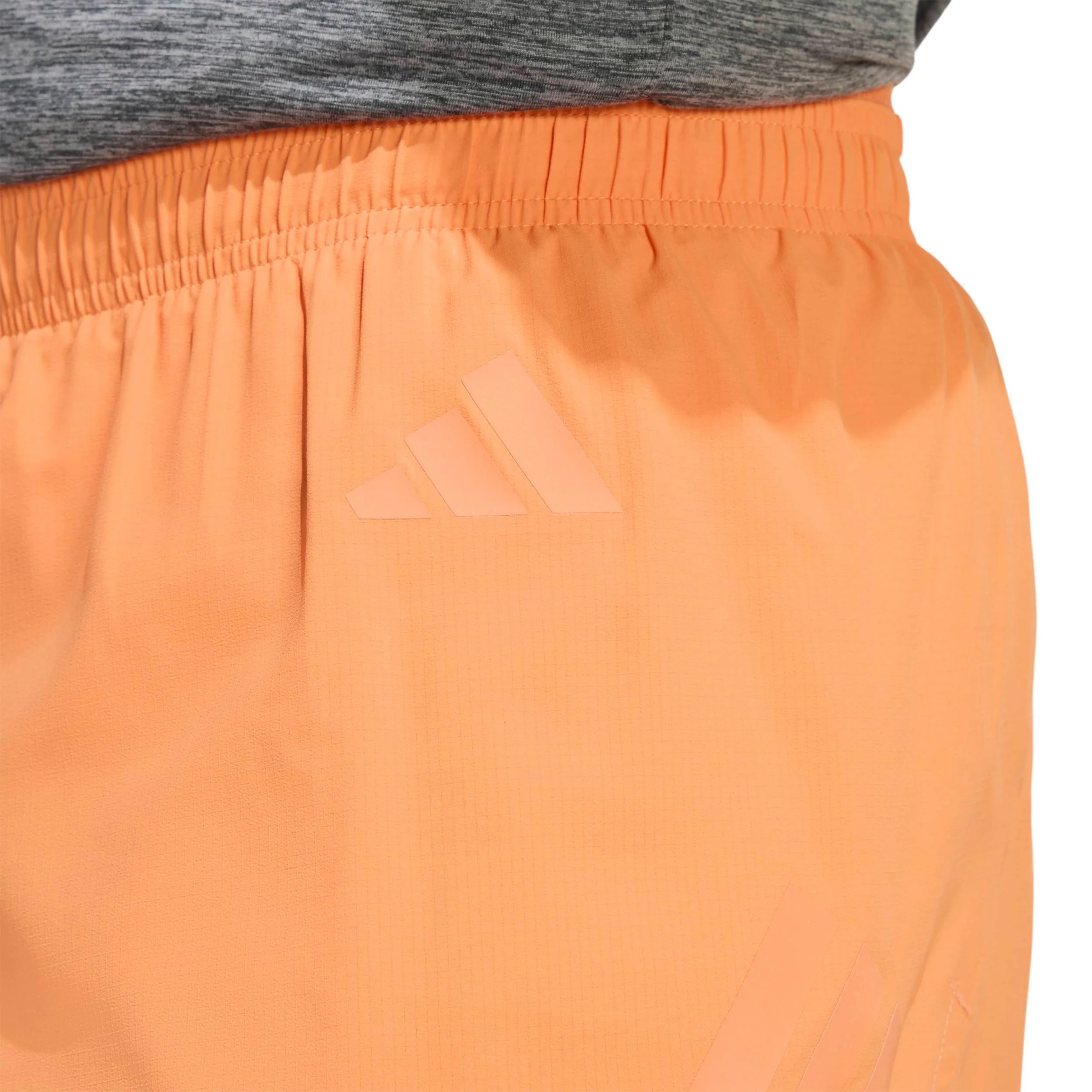 adi365 5in Laufshorts Herren-apricot - Image 6