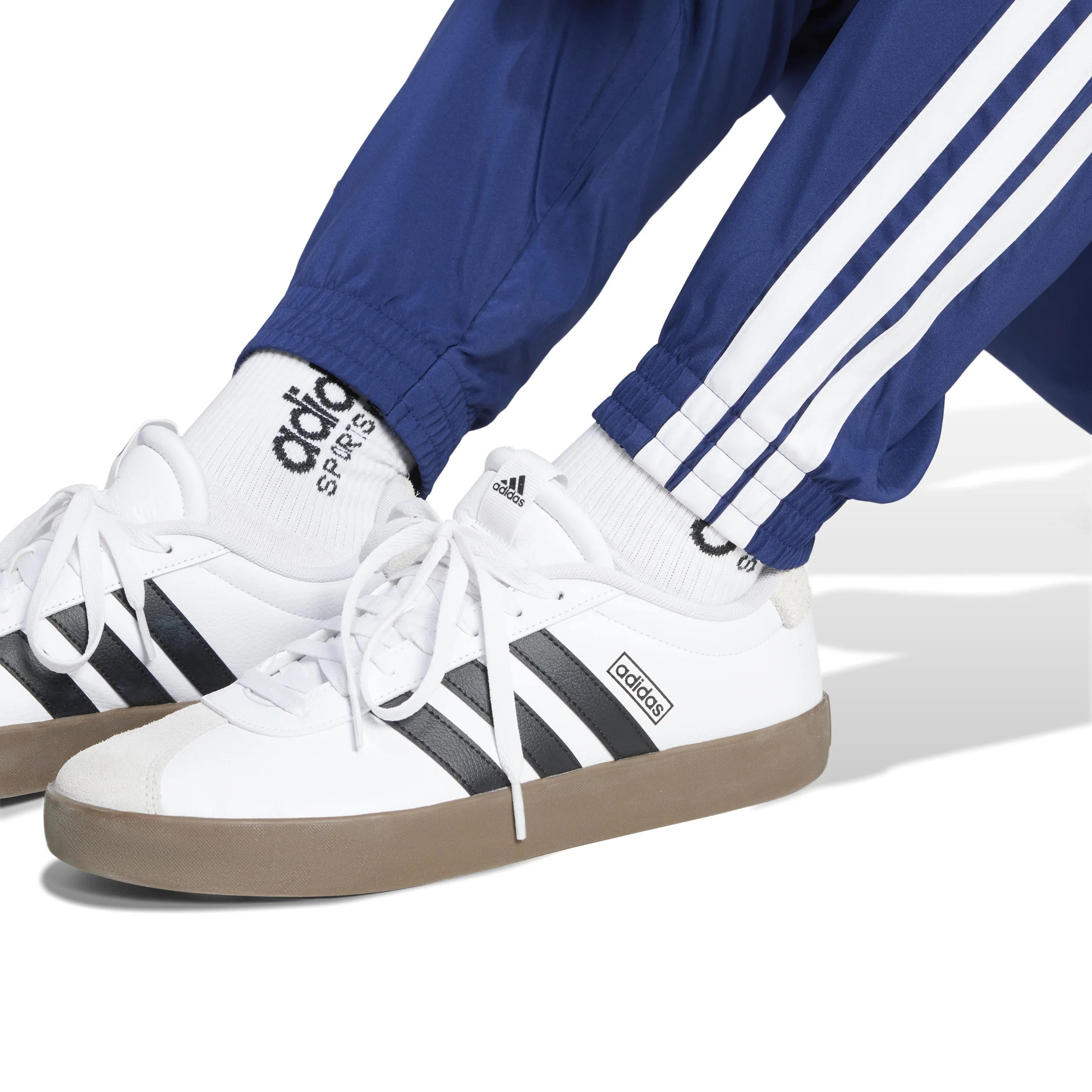 Essentials 3Stripes Woven Trainingshose Herren - blau - Image 5
