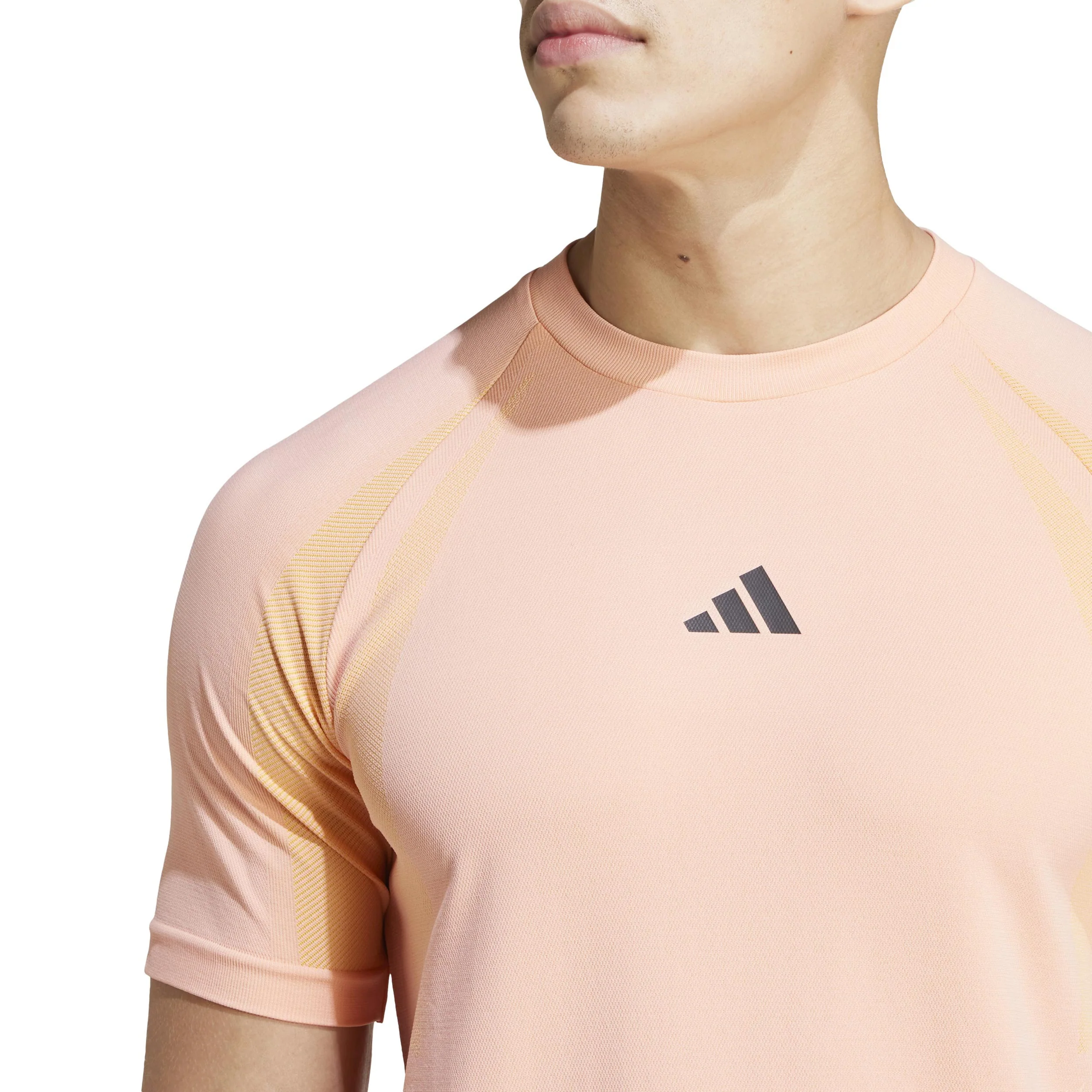 Seamless Pro T-Shirt Herren-Apricot - Image 4