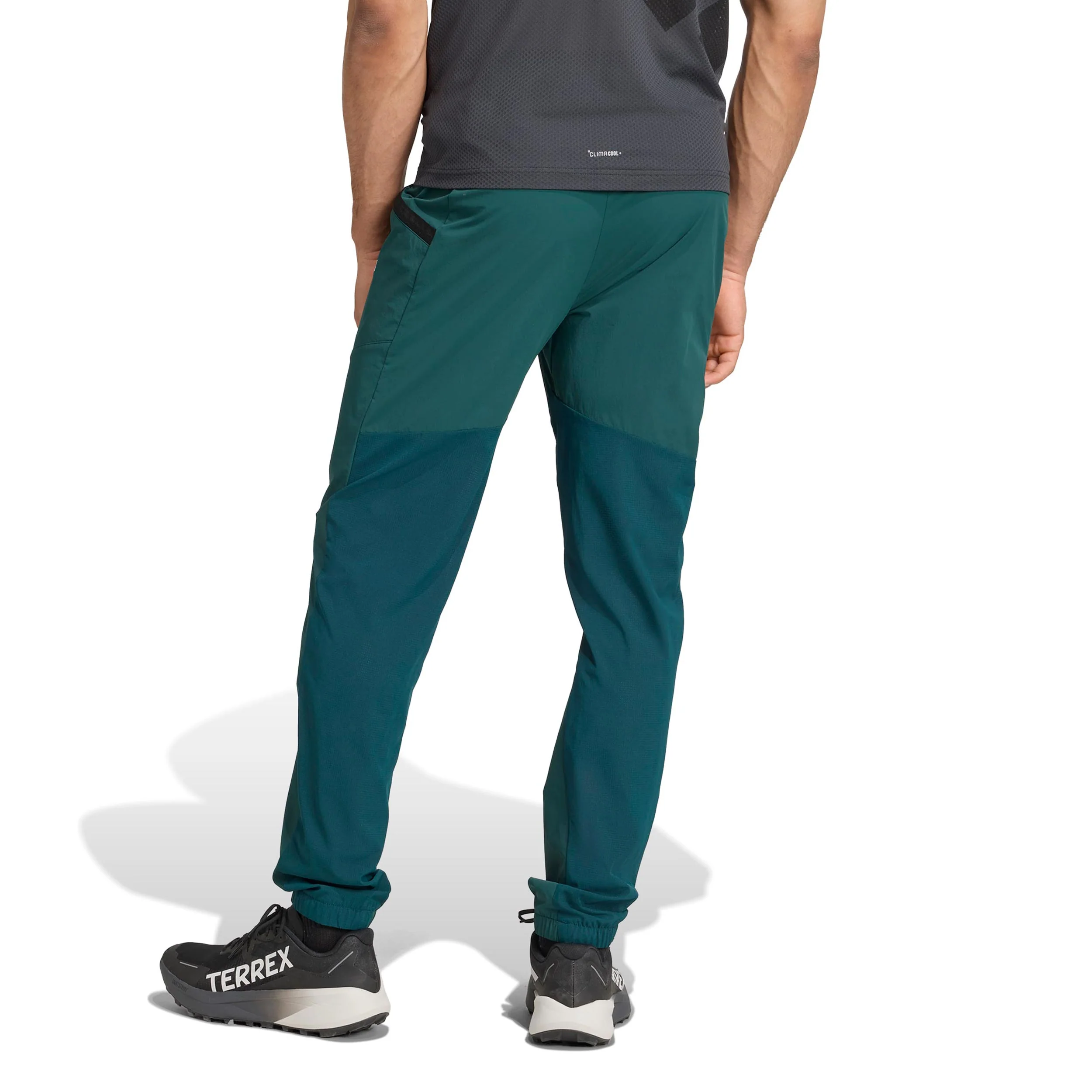 Terrex Xperior Light Laufhose Herren-Grün - Image 3