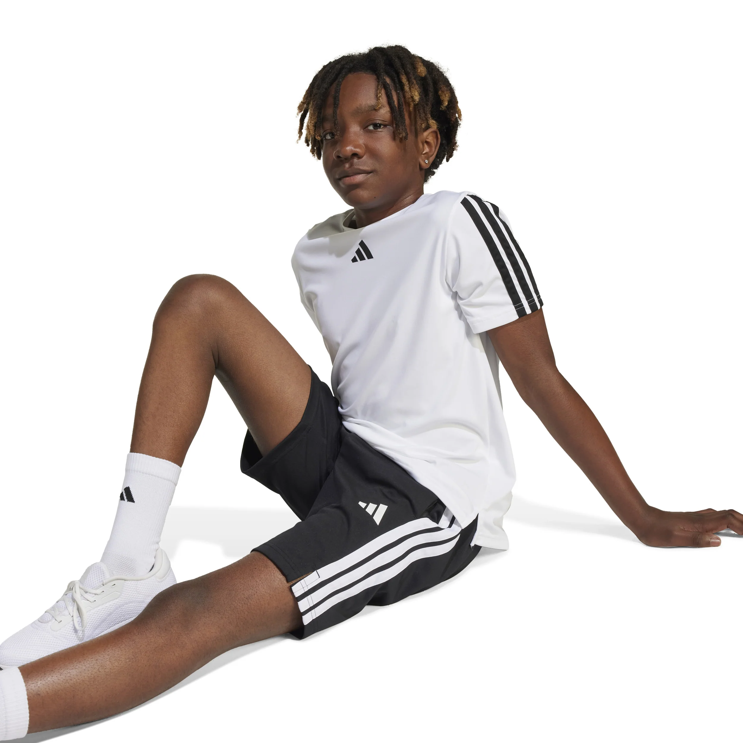 Training Essentials 3 Stripes Shorts Kinder-Schwarz,Weiß - Image 6