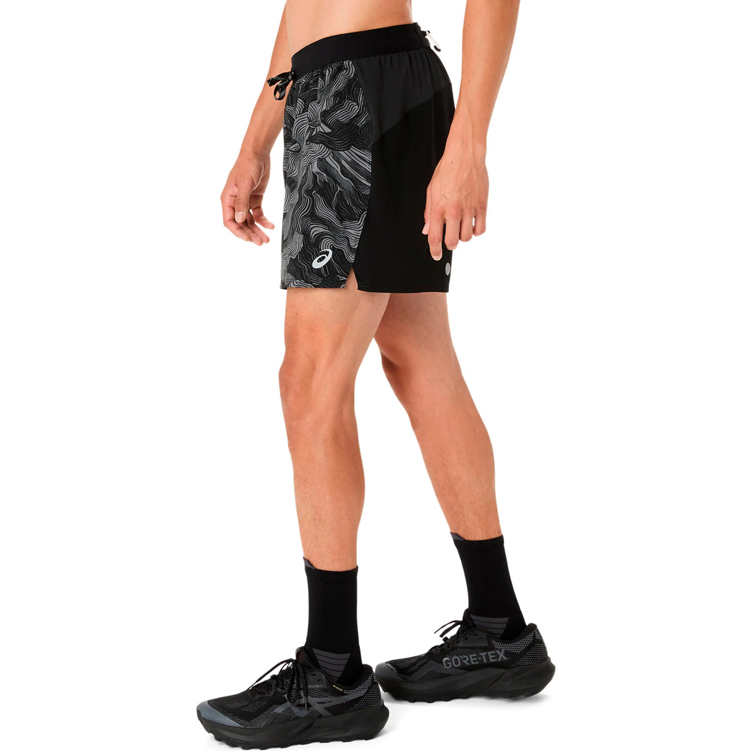 Fujitrail AOP 5in Laufshorts Herren-schwarz, grau - Image 2