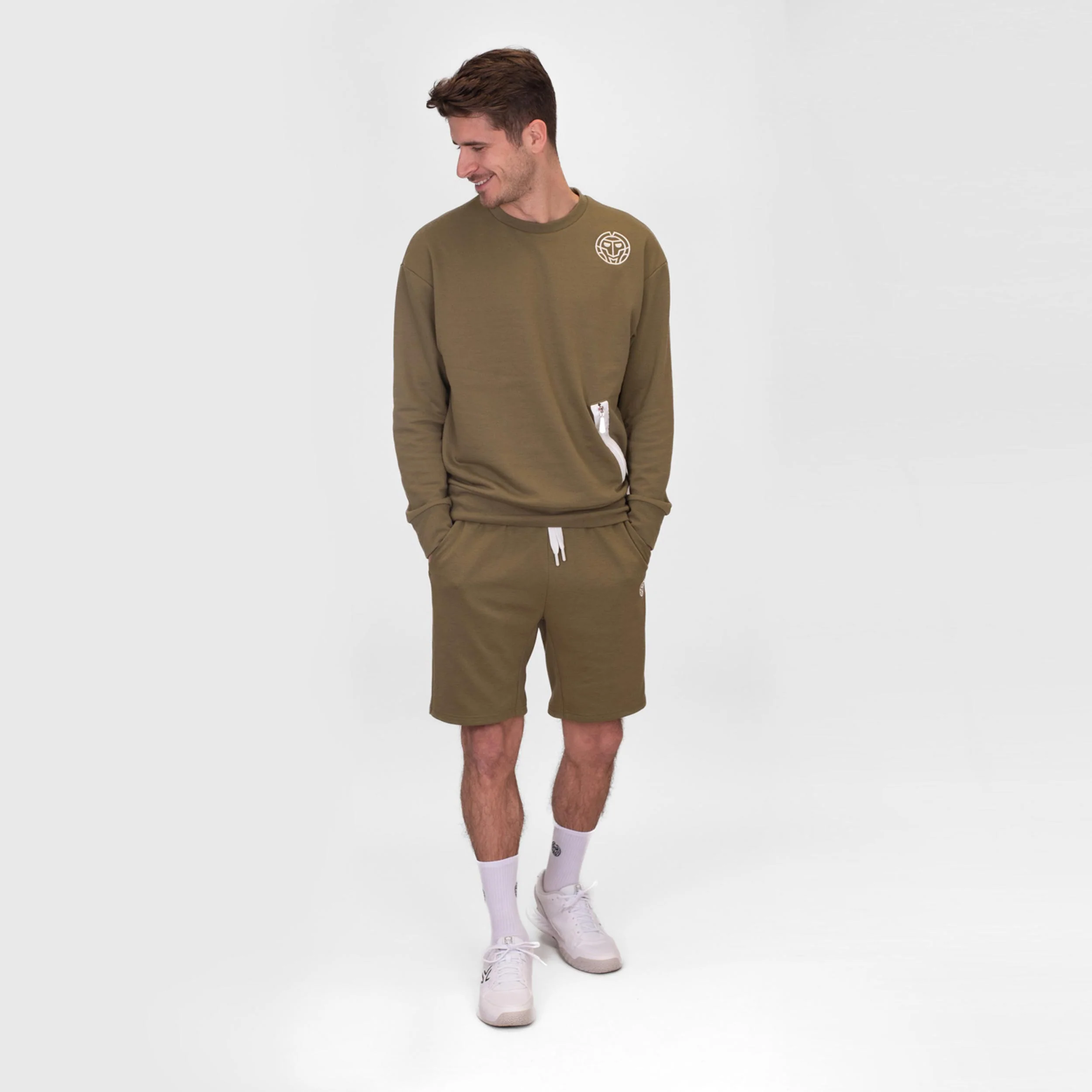 Chill Shorts Herren-Oliv - Image 4