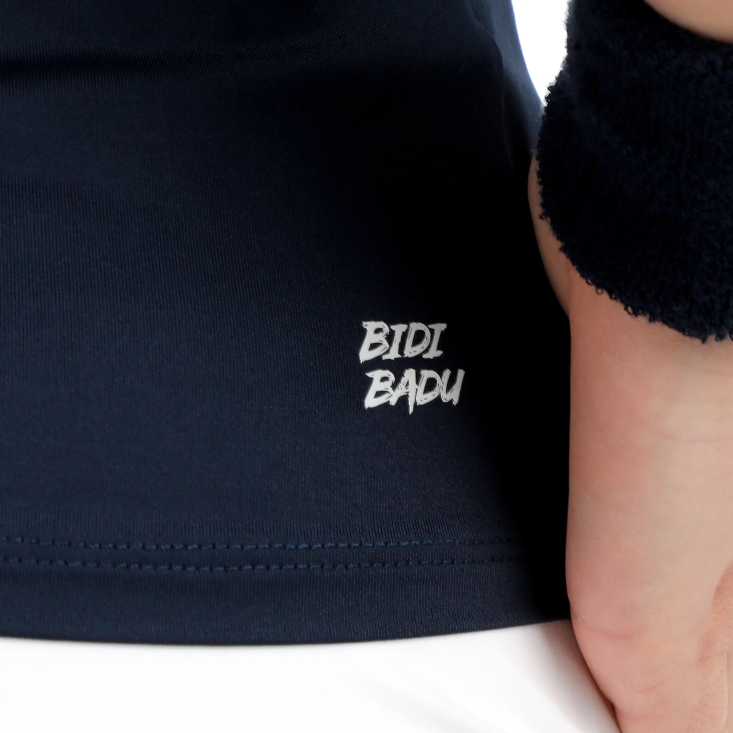 Crew 2.0 V-Neck Tank-Top Damen-dunkelblau - Image 3