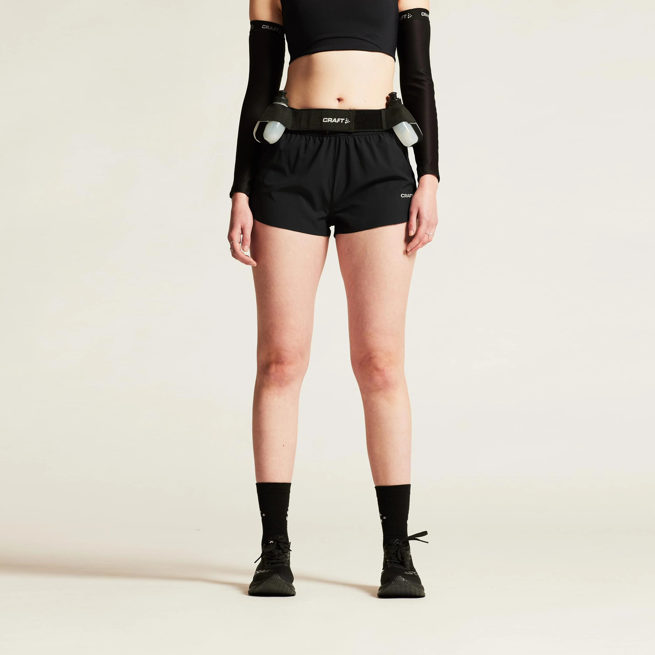ADV Essence 2in 2 Laufshorts Damen-Schwarz - Image 3
