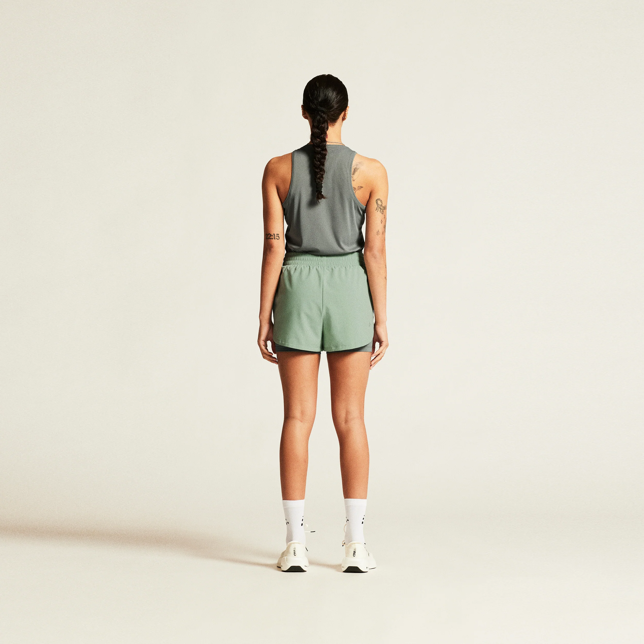 ADV Essence 2in1 Laufshorts Damen - grün - Image 4