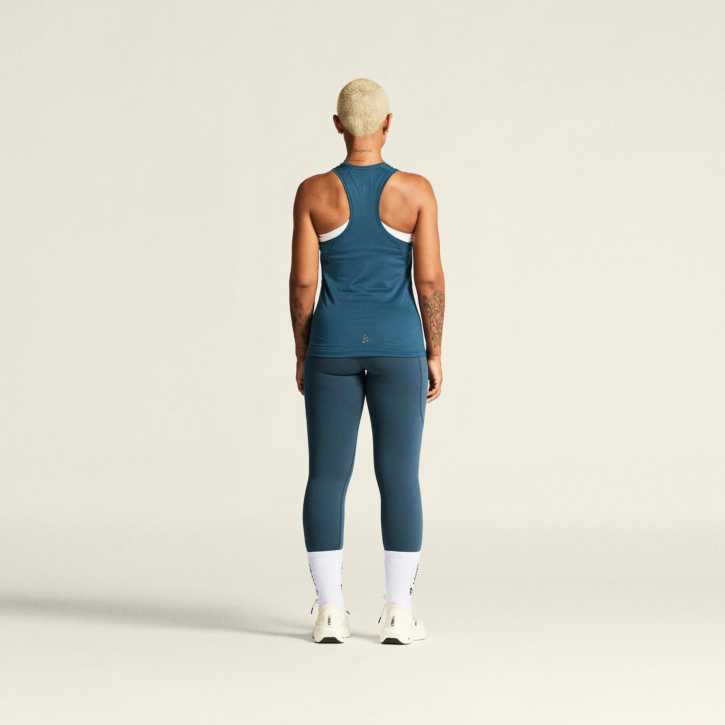 ADV Essence Laufshirt Damen - blau - Image 4