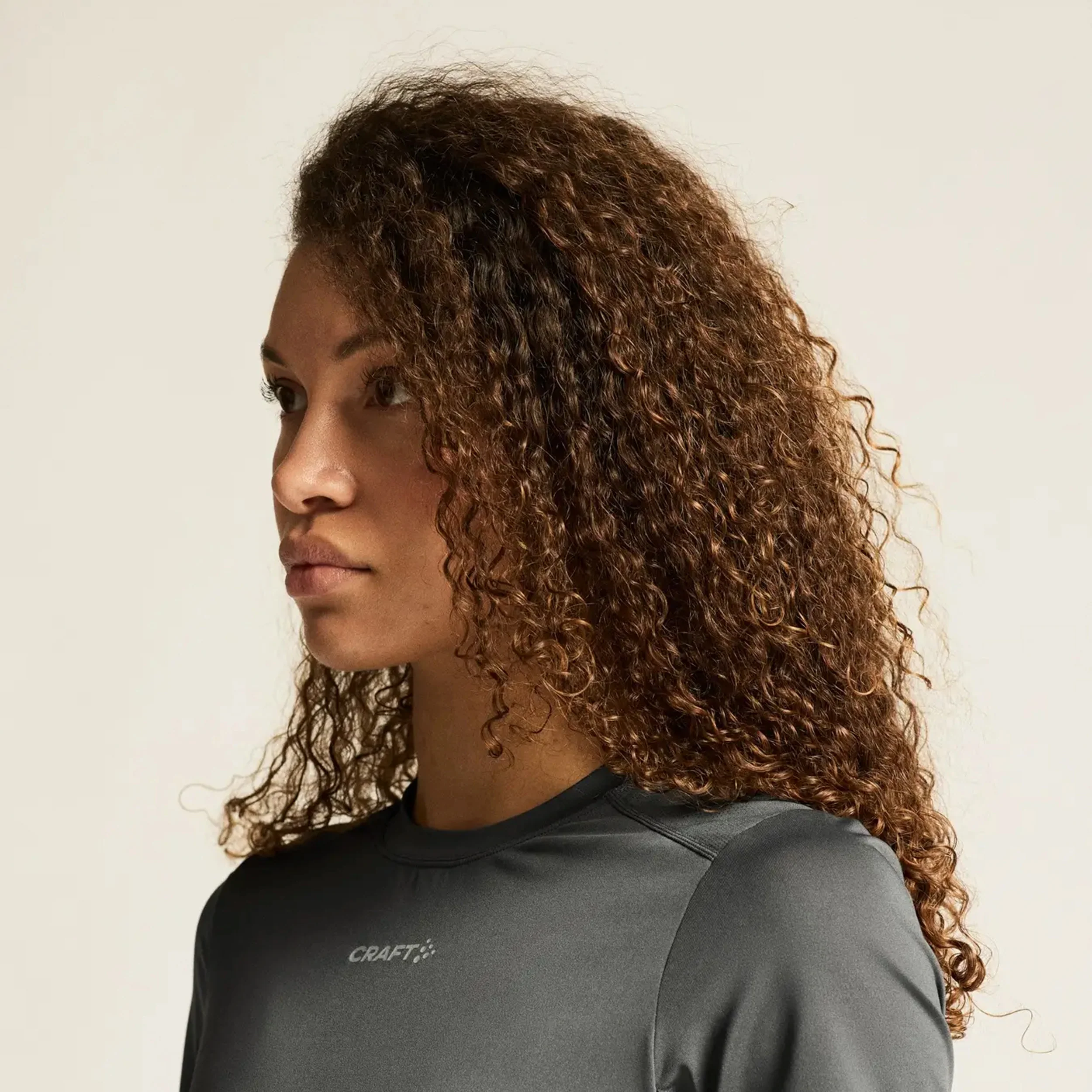 ADV Essence Laufshirt Damen - grau - Image 7