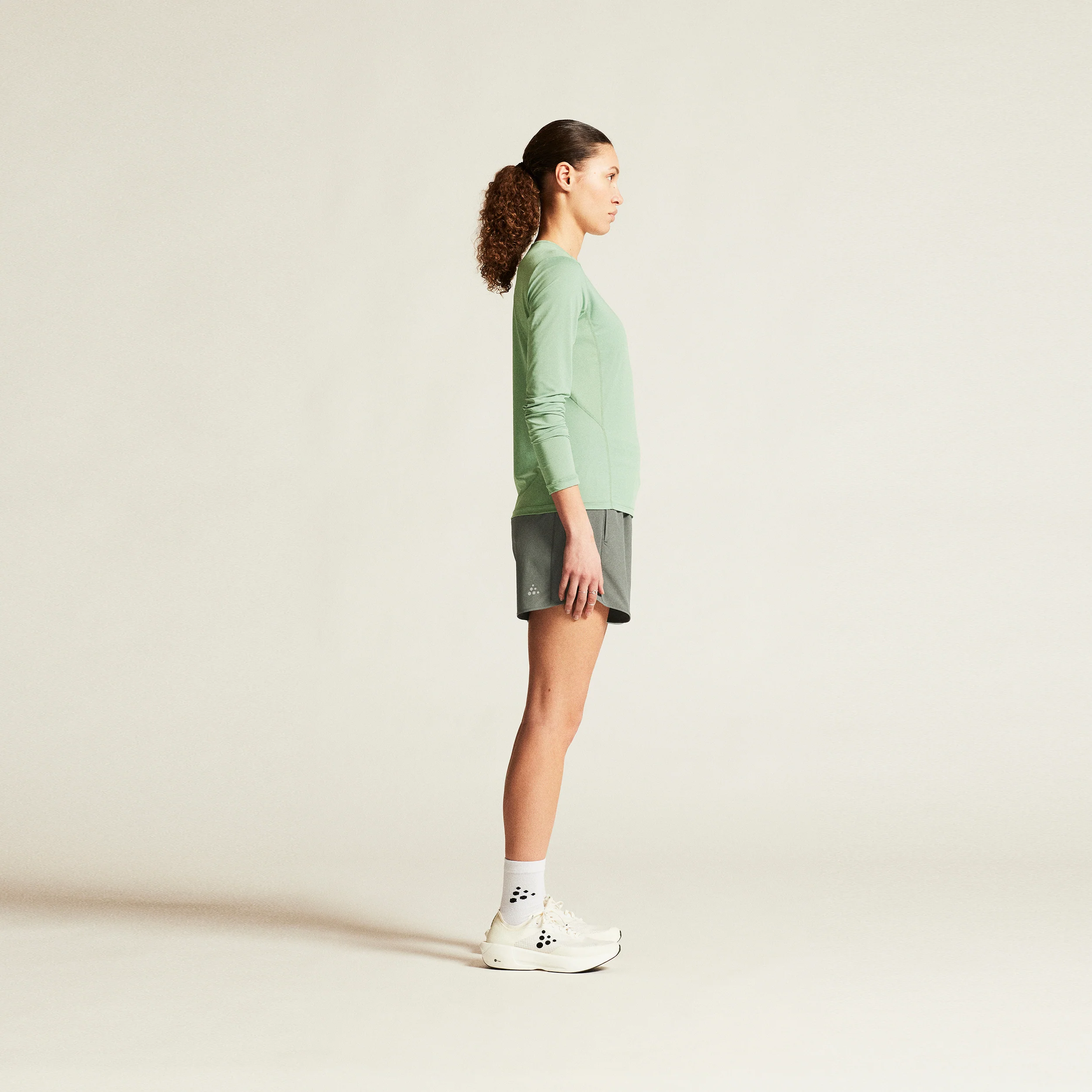 ADV Essence Laufshirt Damen - grün - Image 4