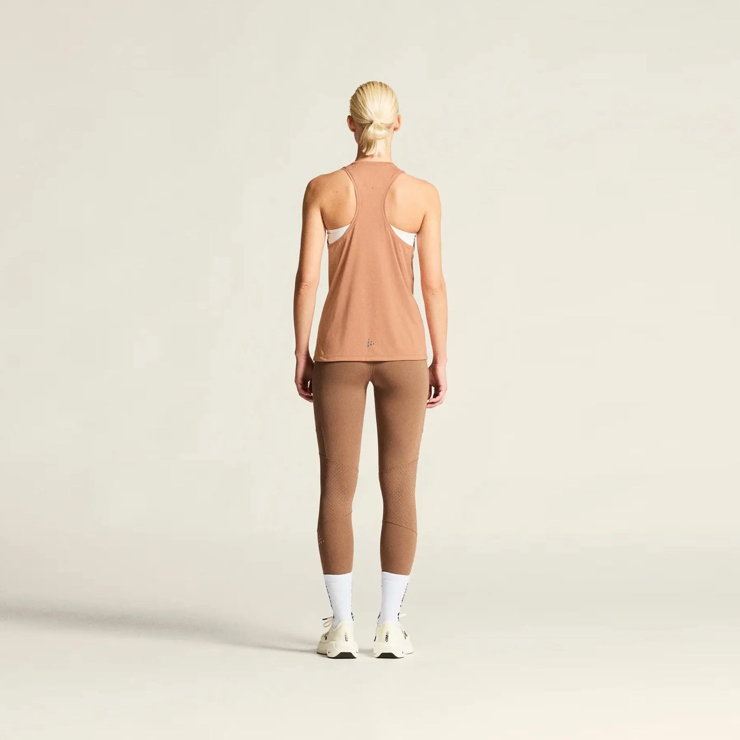 ADV Essence Laufshirt Damen - pink - Image 4