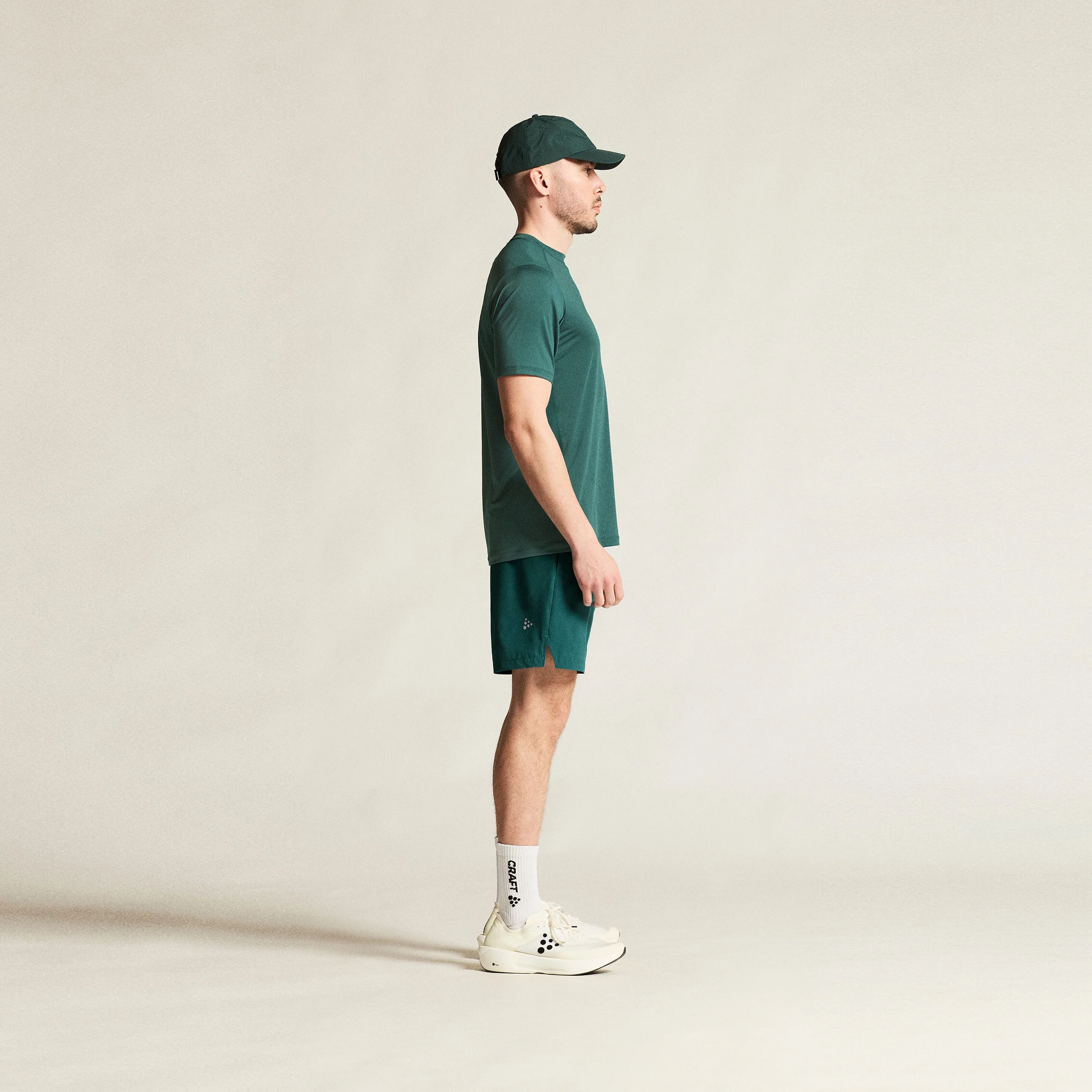 ADV Essence Laufshorts Herren - grün - Image 5