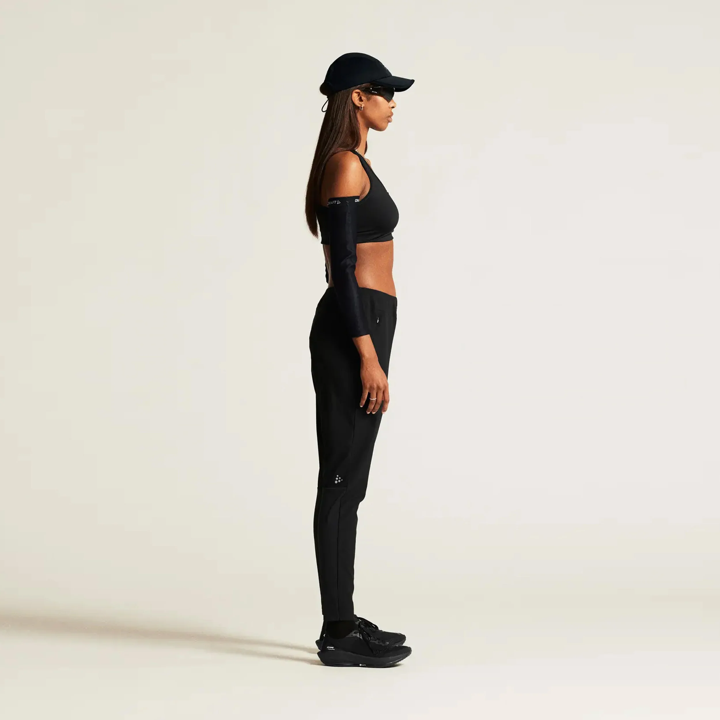 ADV Essence Training 2 Laufhose Damen-Schwarz - Image 5