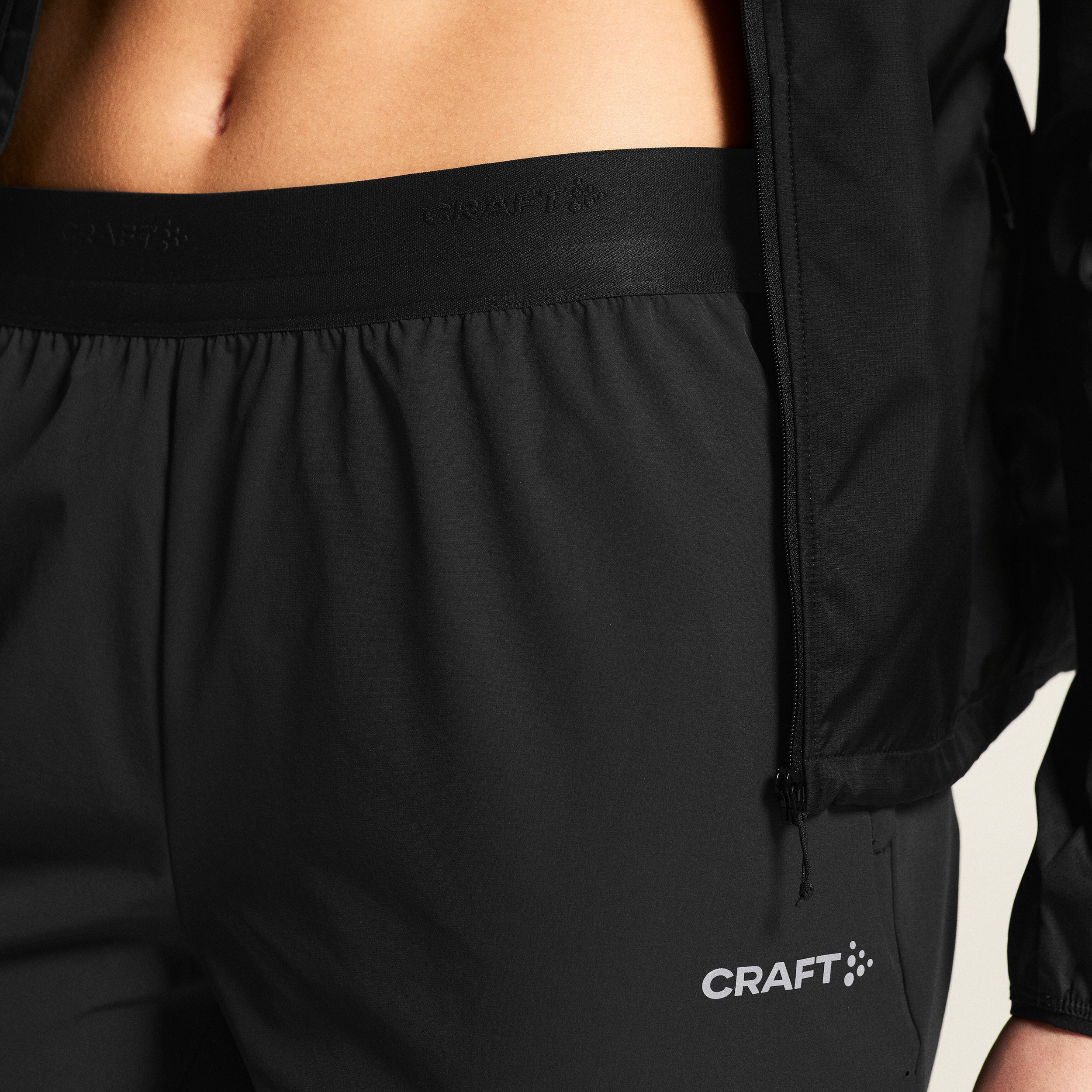 Essence Laufhose Damen - schwarz - Image 8