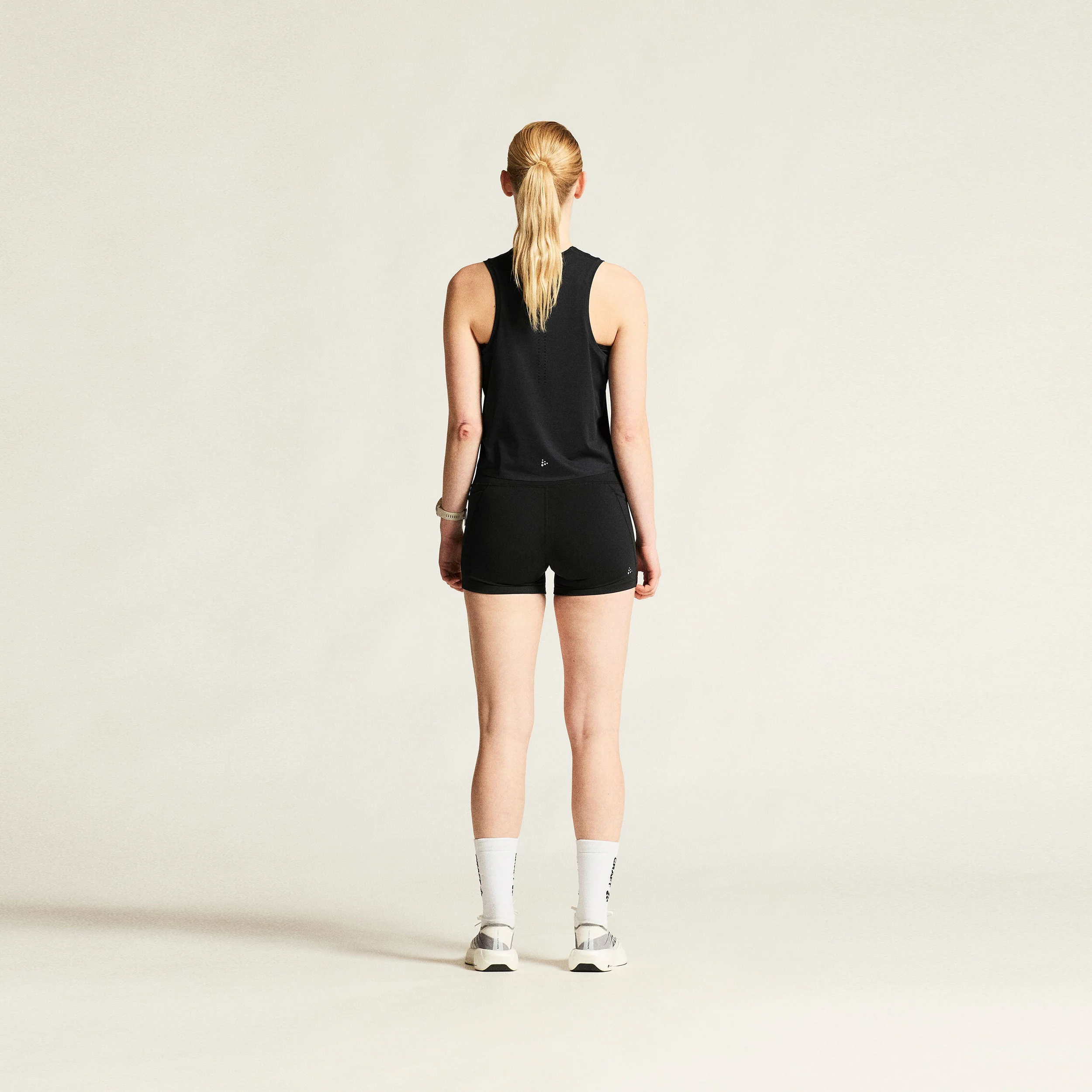 Hypervent Laufshirt Damen - schwarz - Image 4