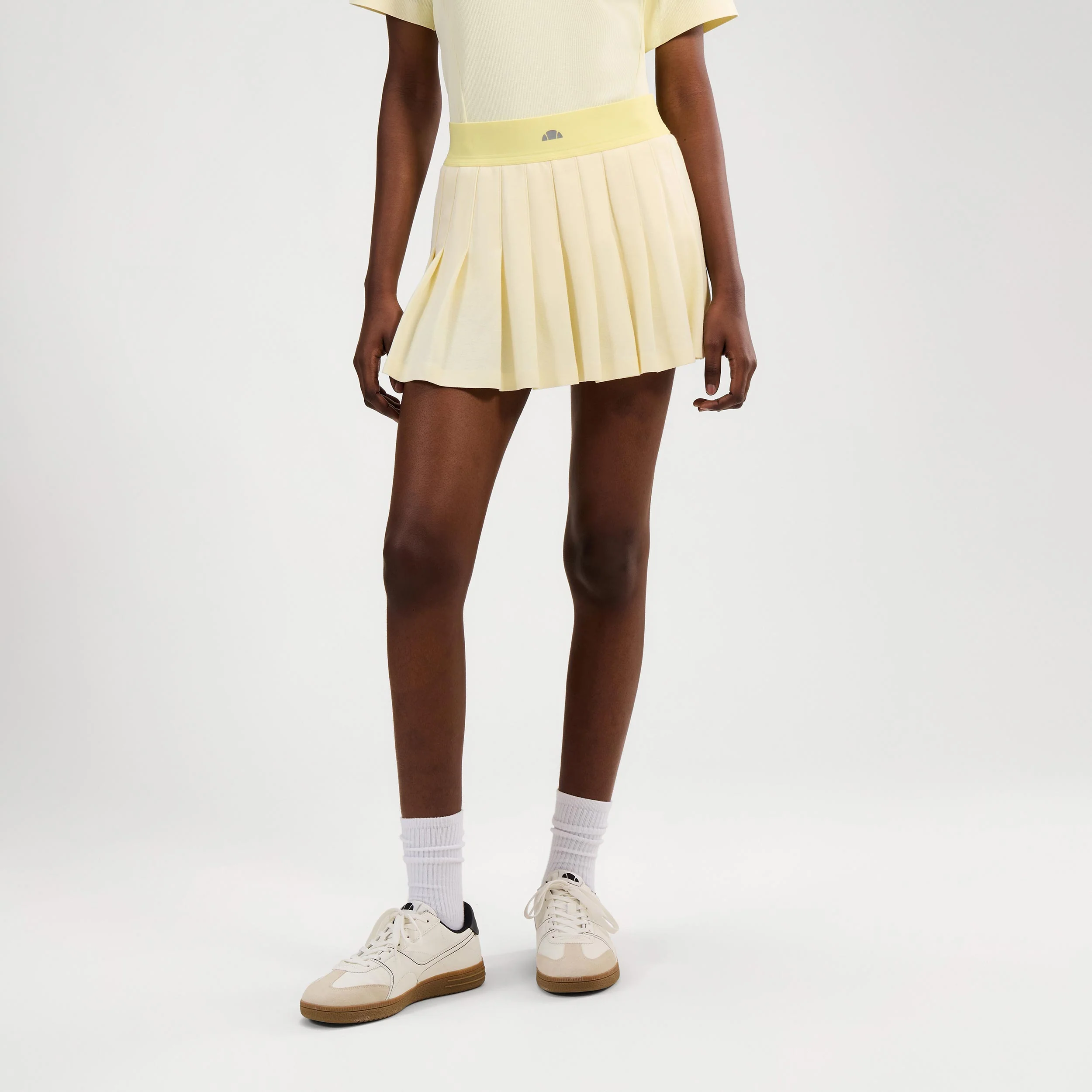 Ortegas Shorts Damen - gelb