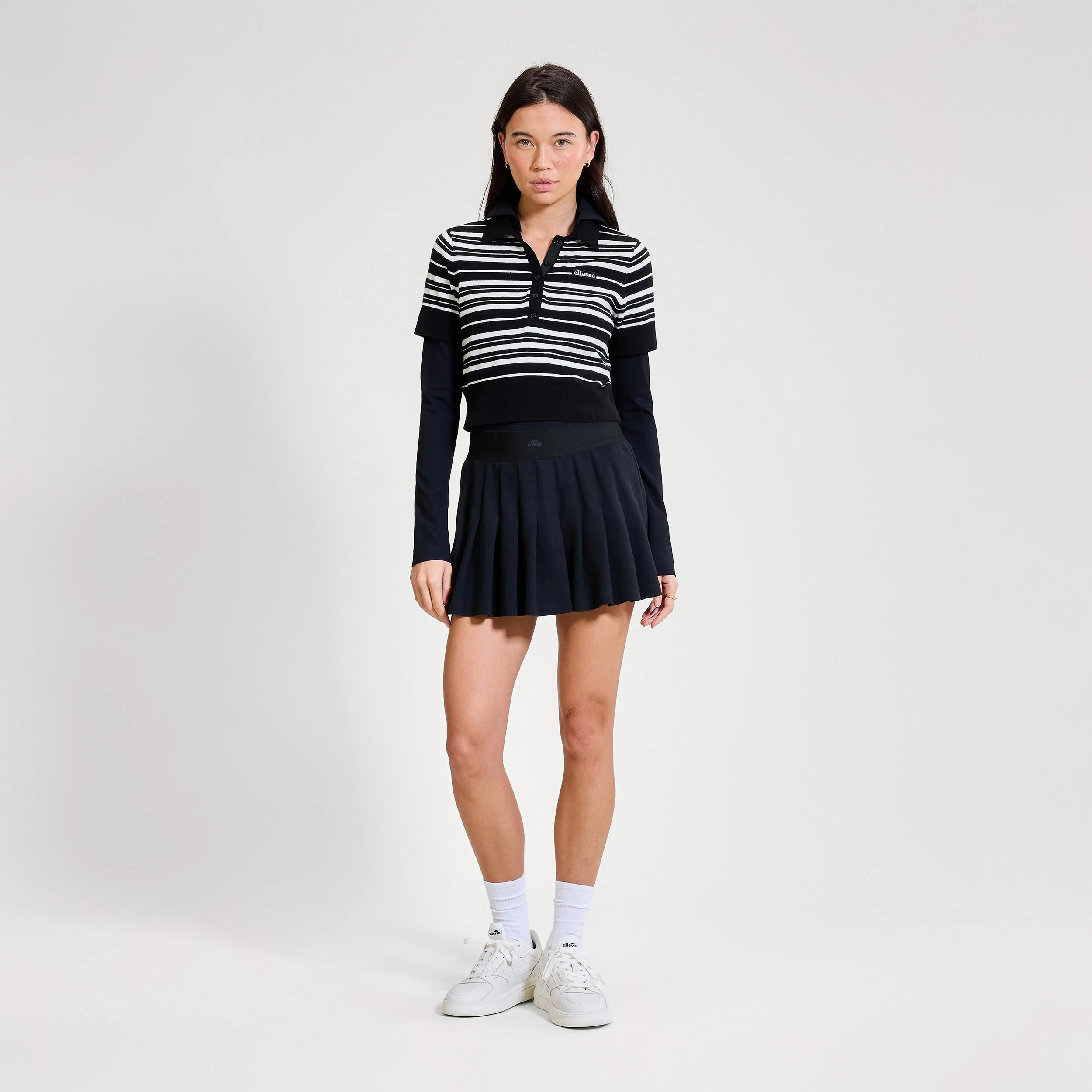 Ortegas Shorts Damen - schwarz - Image 3