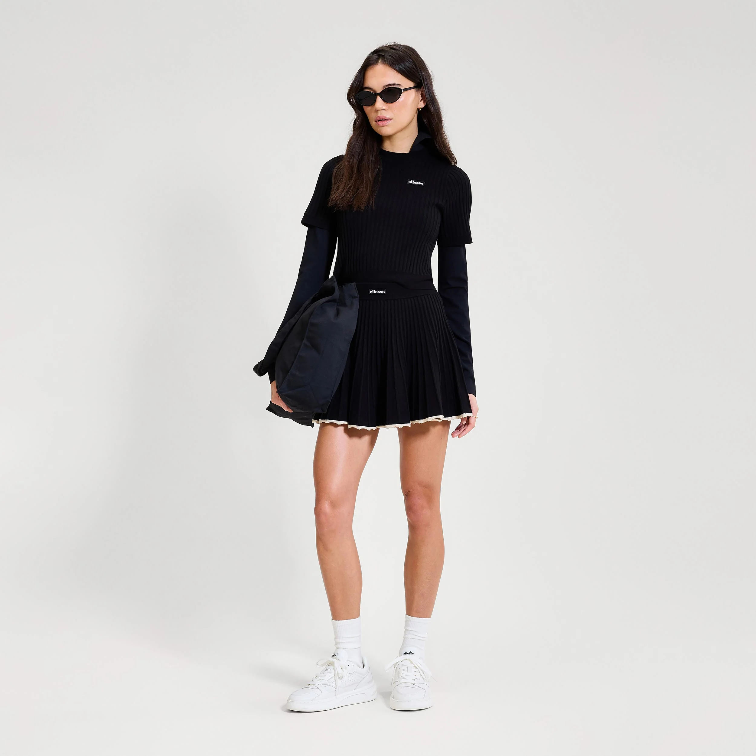 The Court T-Shirt Damen - schwarz - Image 4