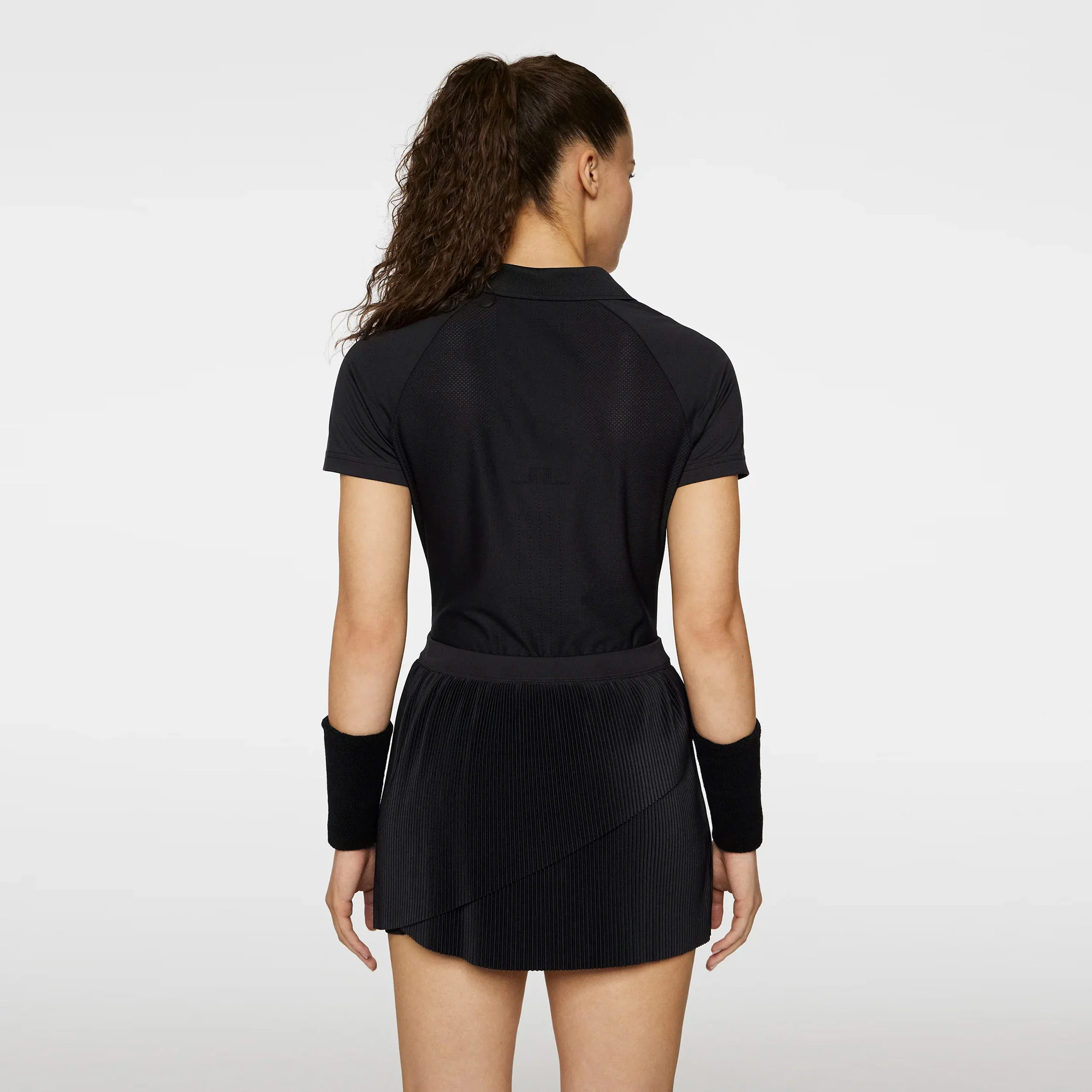 Allison T-Shirt Damen-Schwarz - Image 2