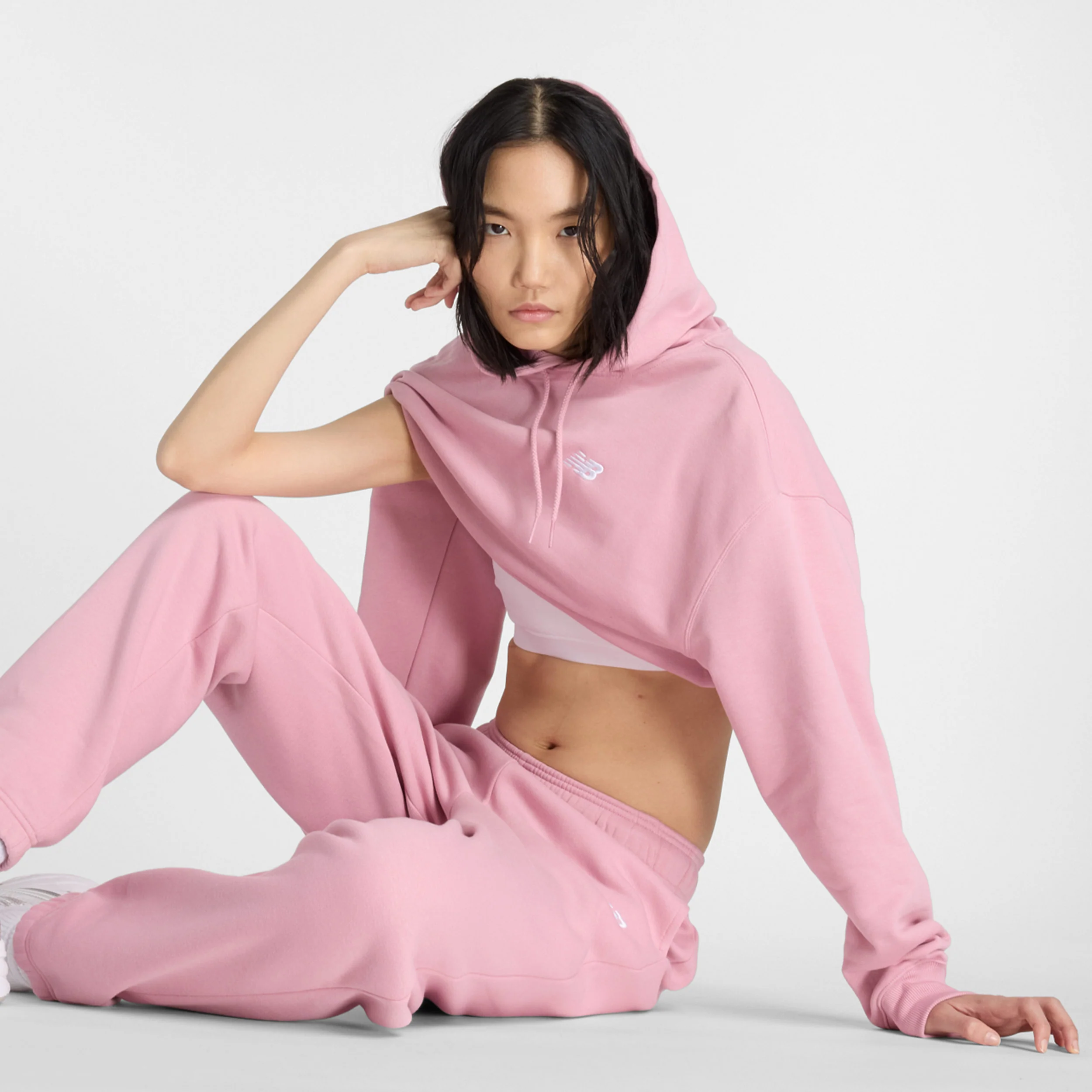 Essentials French Terry Hoody Damen-Rosa - Image 7