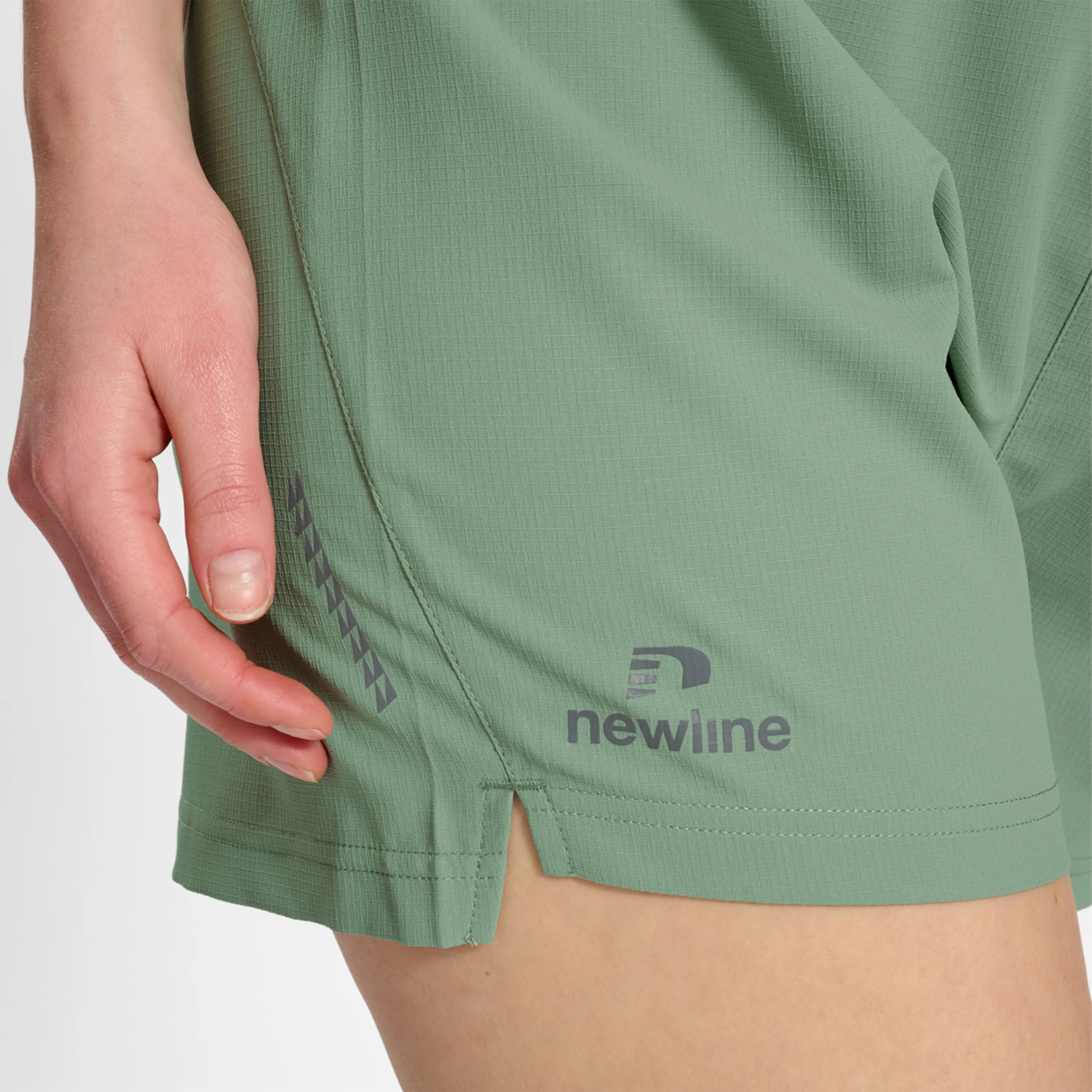 Dallas Shorts Damen-Salbei - Image 8