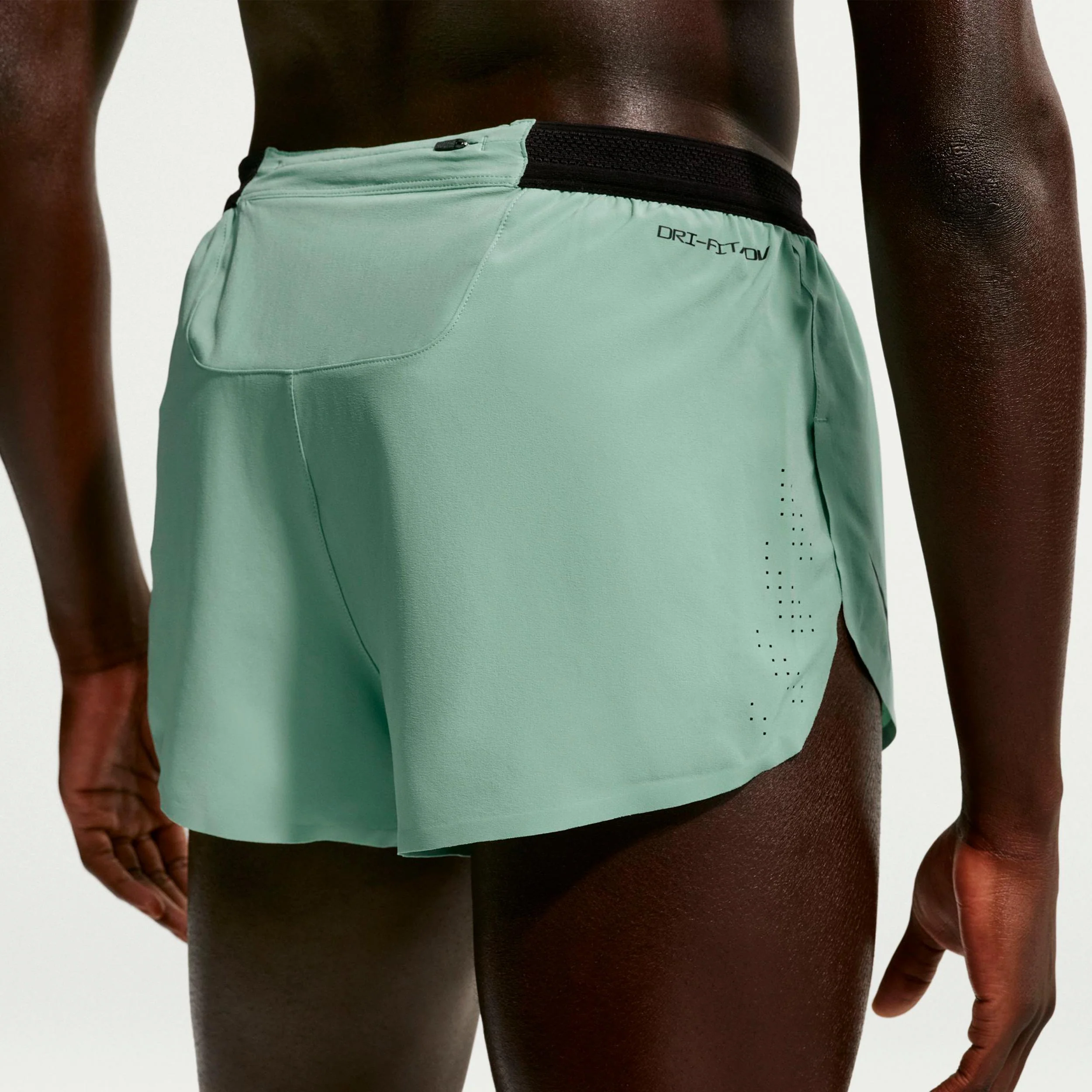 AeroSwift Laufshorts Herren - oliv, schwarz - Image 4