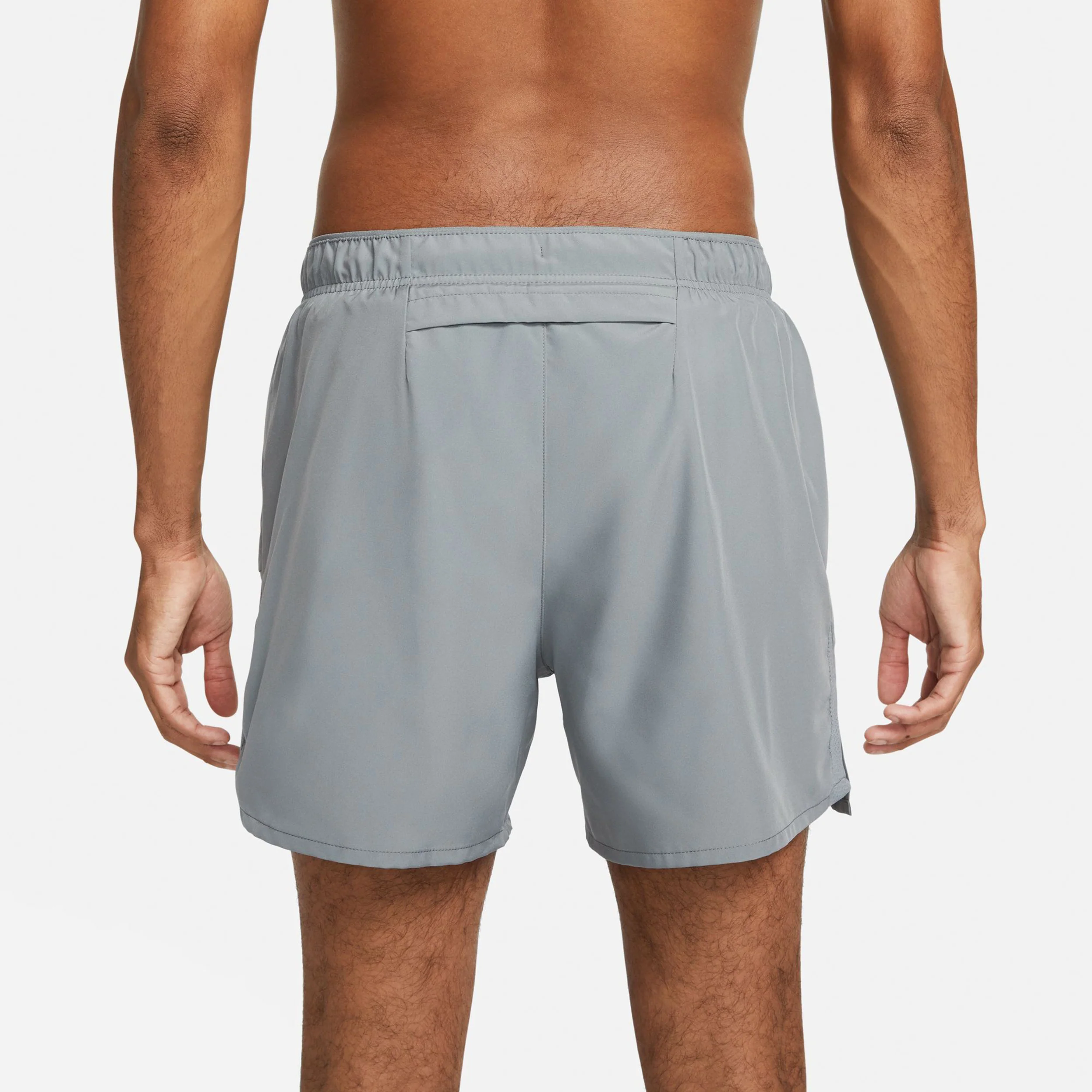 Challenger 5in Laufshorts Herren - grau - Image 7