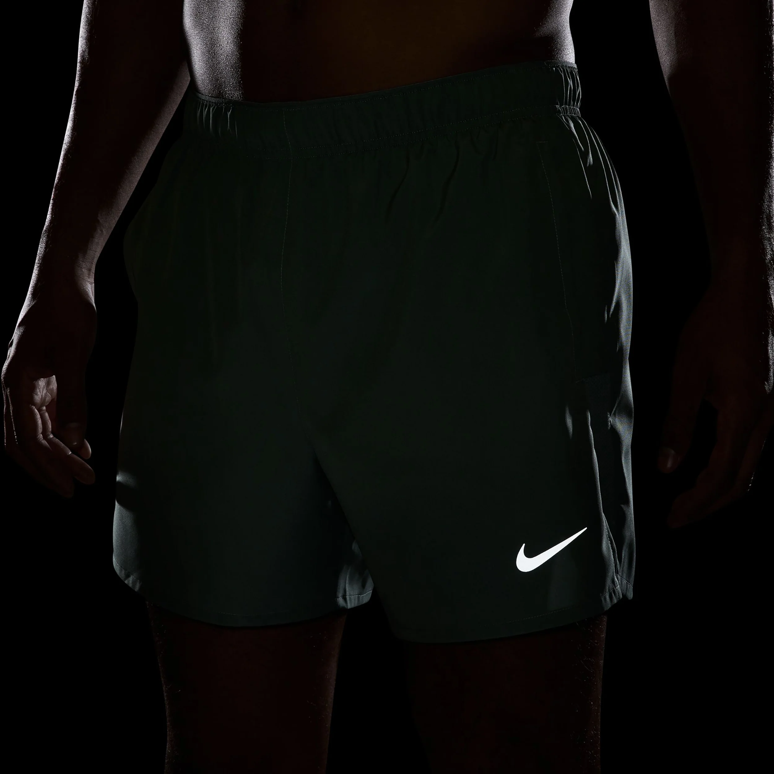 Challenger 5in Laufshorts Herren - salbei - Image 5