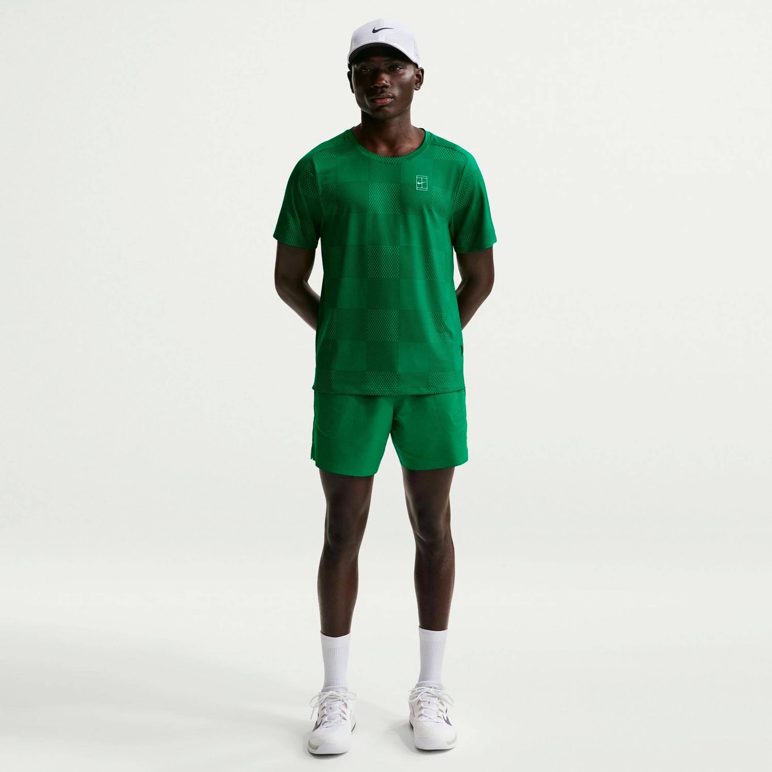 Court Dri-Fit Advantage 6in Shorts Herren-grün - Image 2