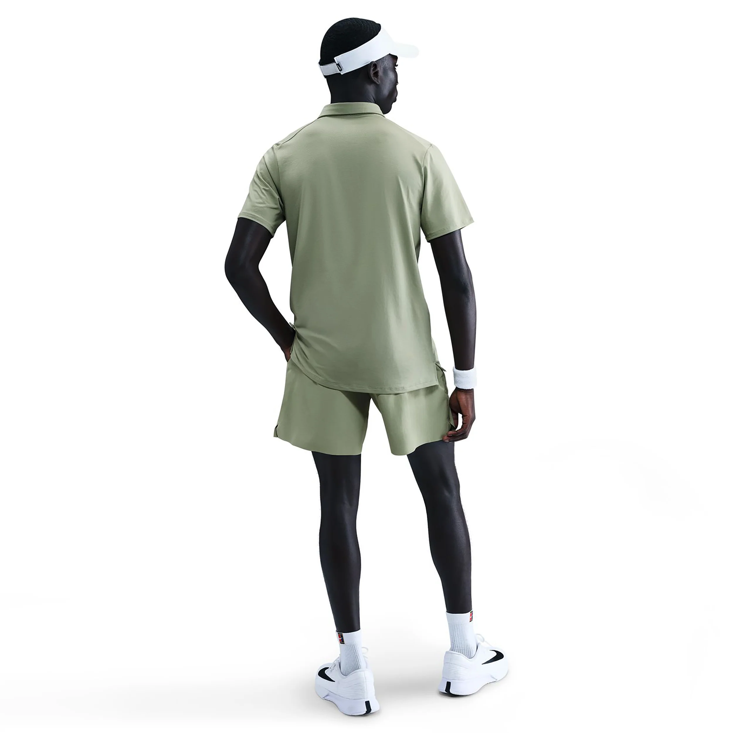 Court Dri-FIT Advantage 6in Shorts Herren - oliv, weiß - Image 2