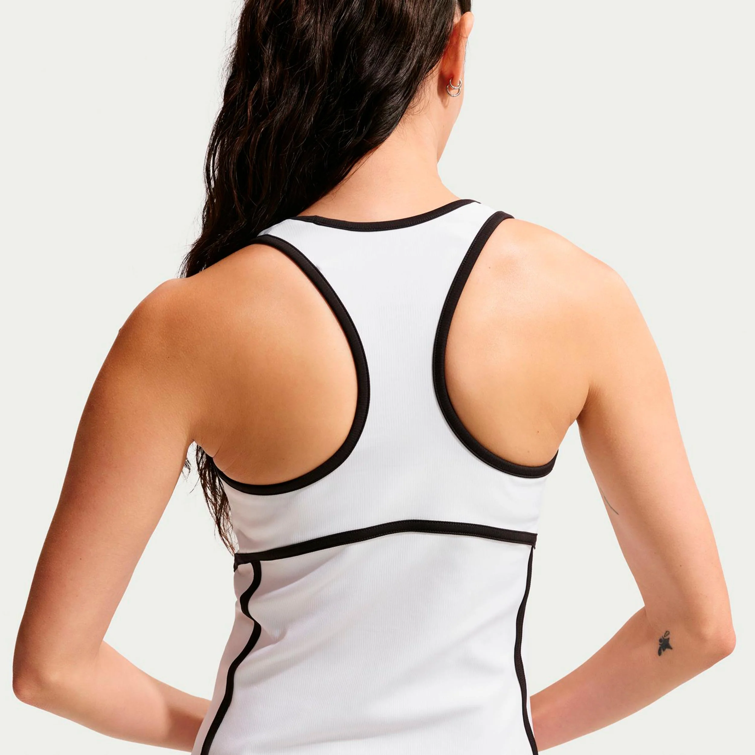 Court Dri-Fit Advantage Kleid Damen-weiß - Image 4