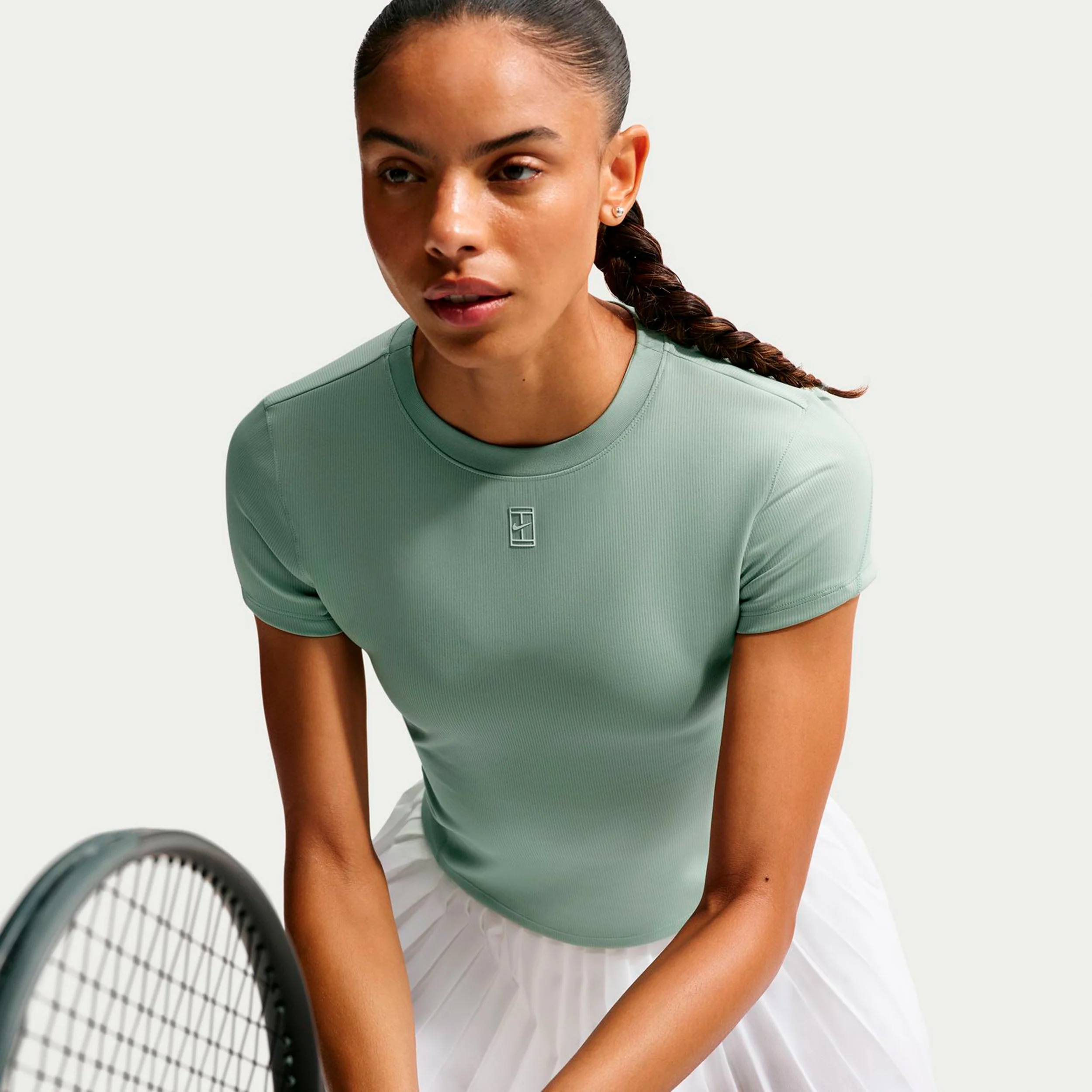 Court Dri-FIT Advantage T-Shirt Damen - graugrün, weiß - Image 4