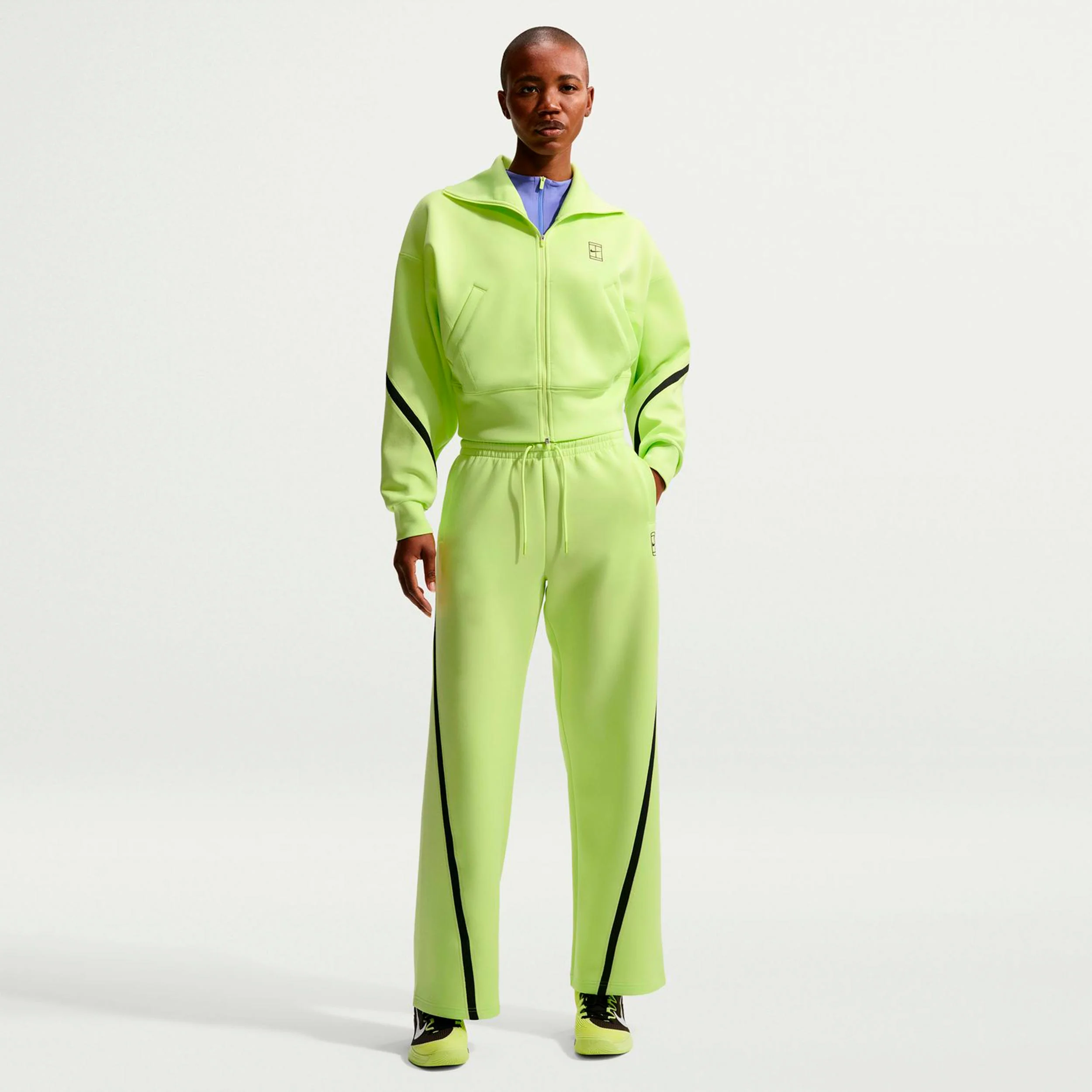 Court Dri-Fit Advantage  Trainingshose Damen-limette - Image 2