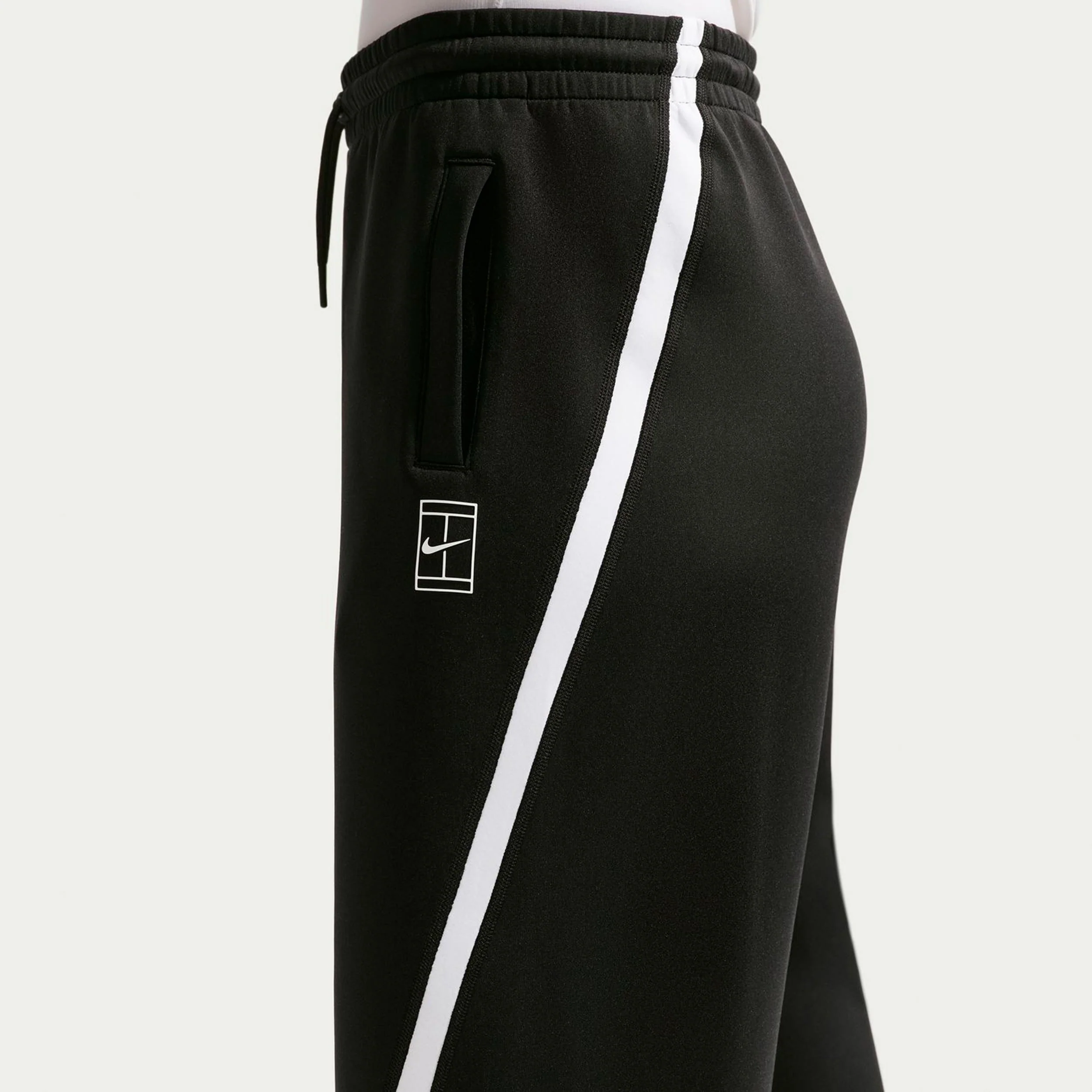 Court Dri-Fit Advantage  Trainingshose Damen-schwarz - Image 4