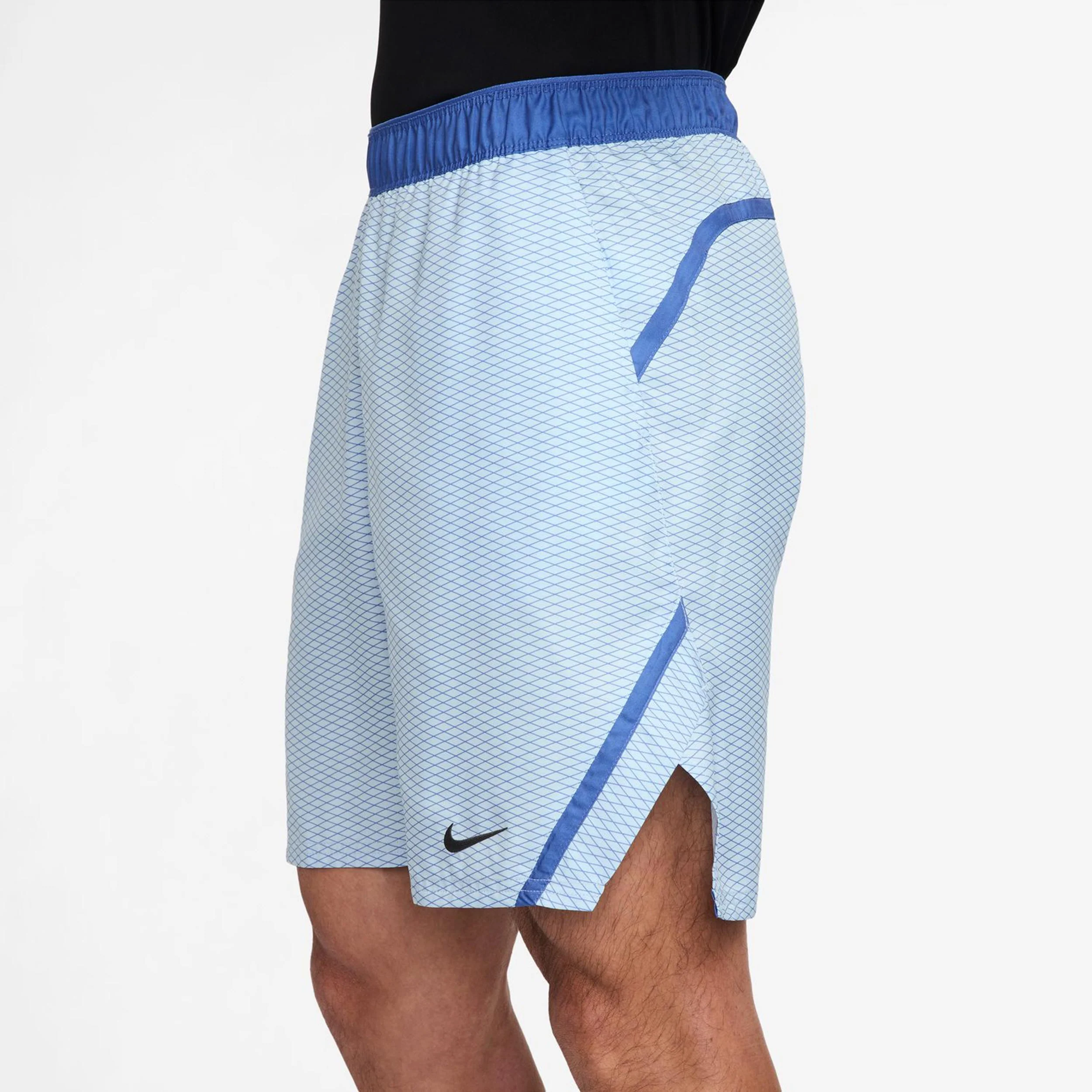 Court Dri-Fit Victory 7in Aop Shorts Herren-Hellblau - Image 3
