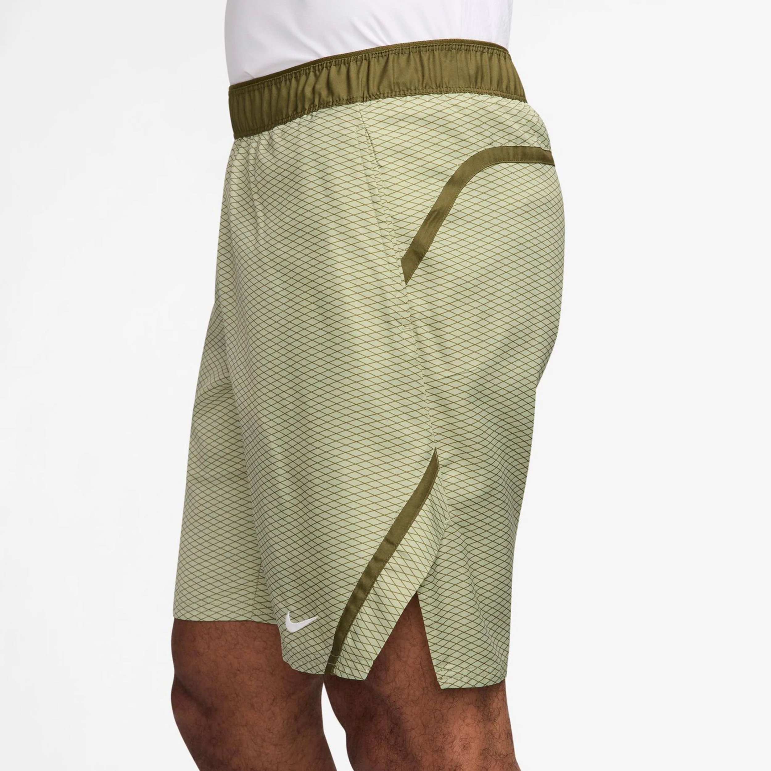 Court Dri-Fit Victory 7in Aop Shorts Herren-Salbei - Image 3
