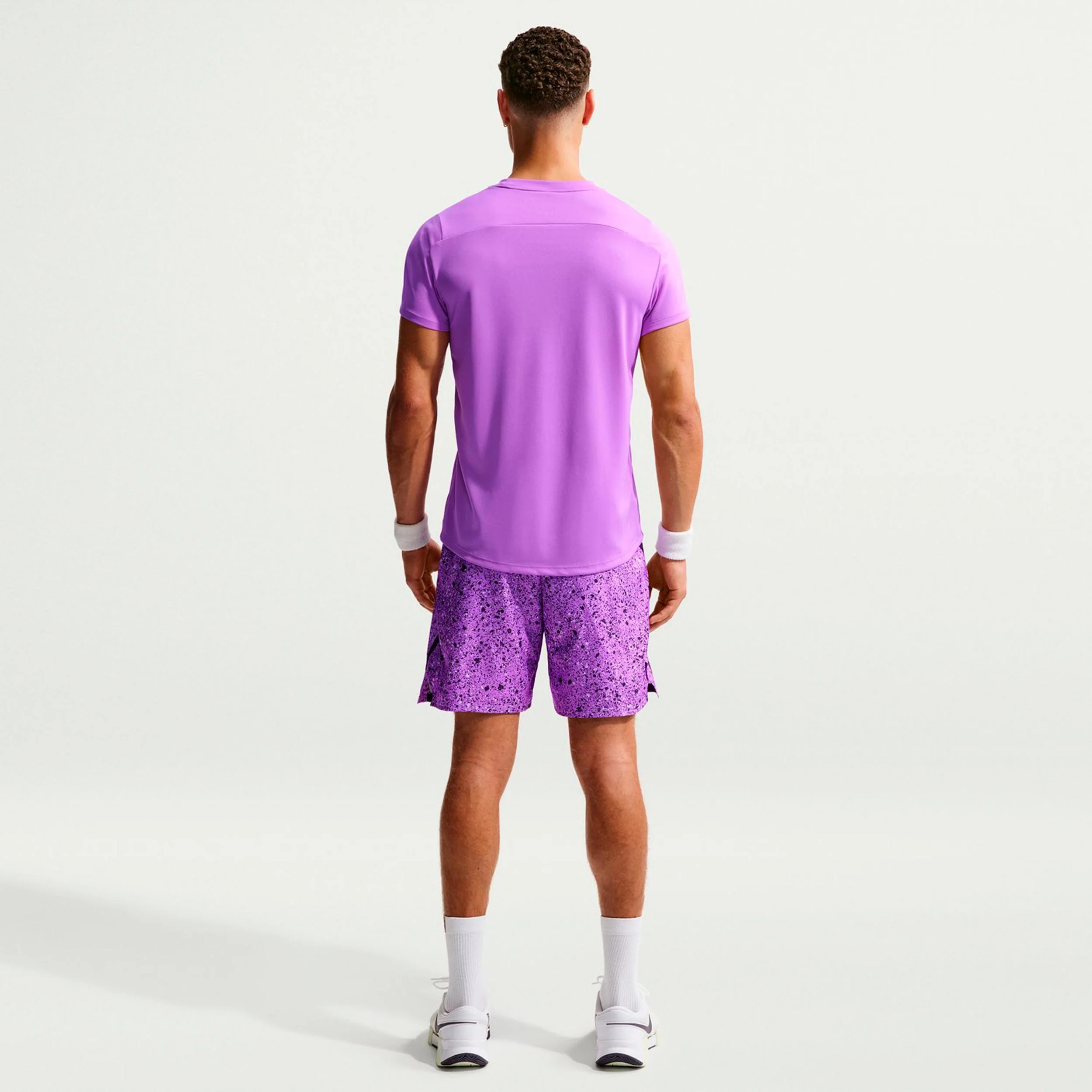 Court Dri-Fit Victory 7in Shorts Herren - violett - Image 3