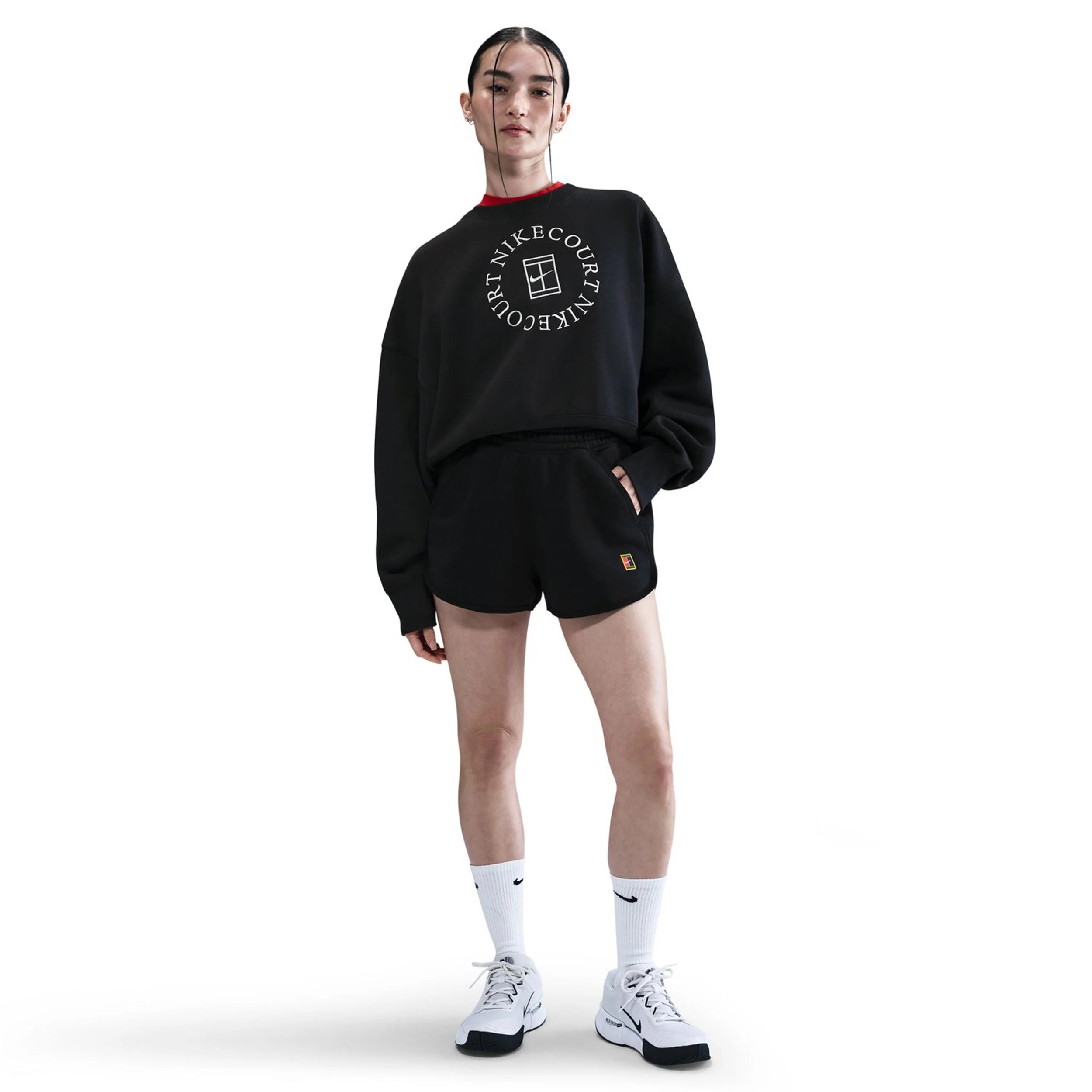Court Heritage Fleece Mid Rise Shorts Damen-Schwarz - Image 2
