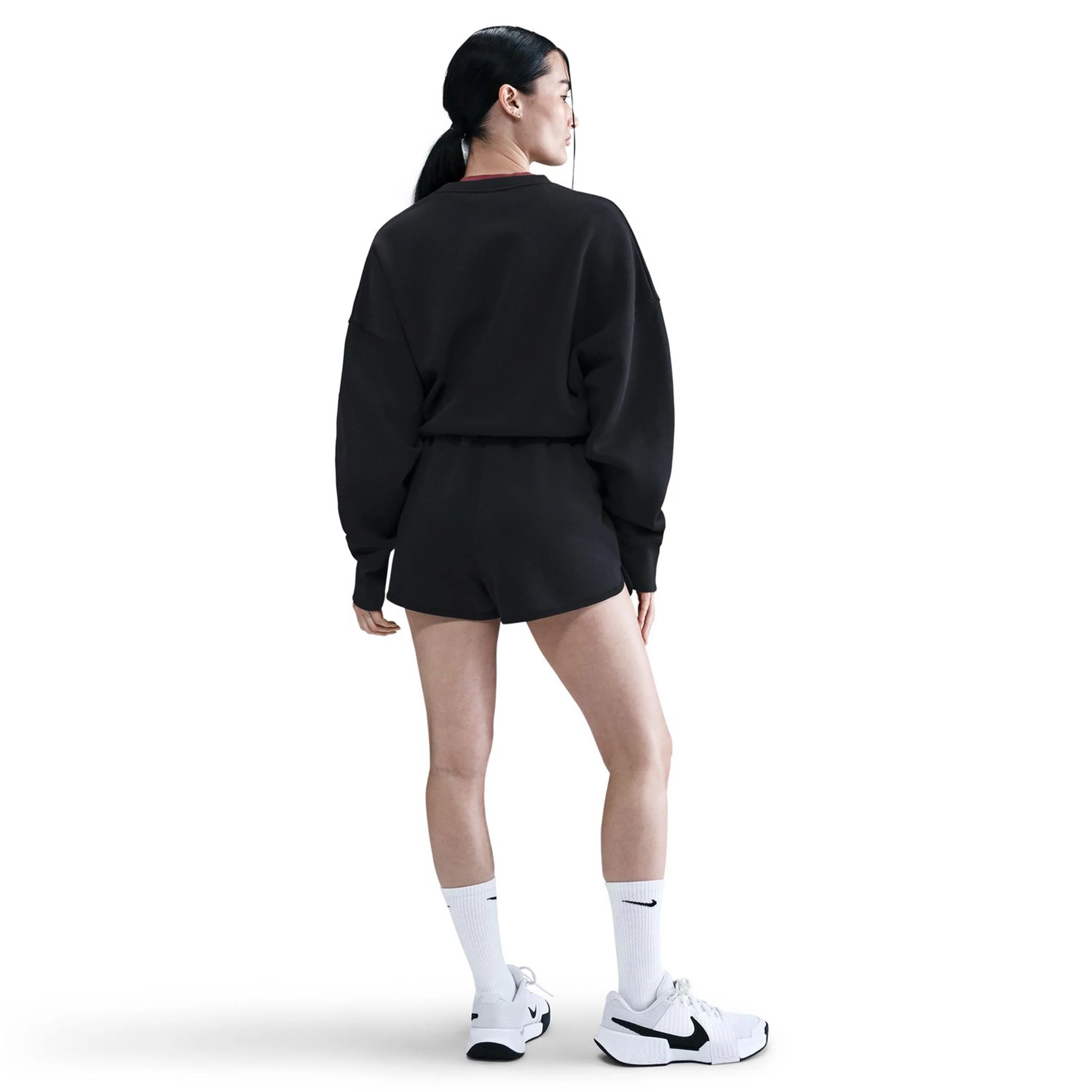 Court Heritage Fleece Mid Rise Shorts Damen-Schwarz - Image 3