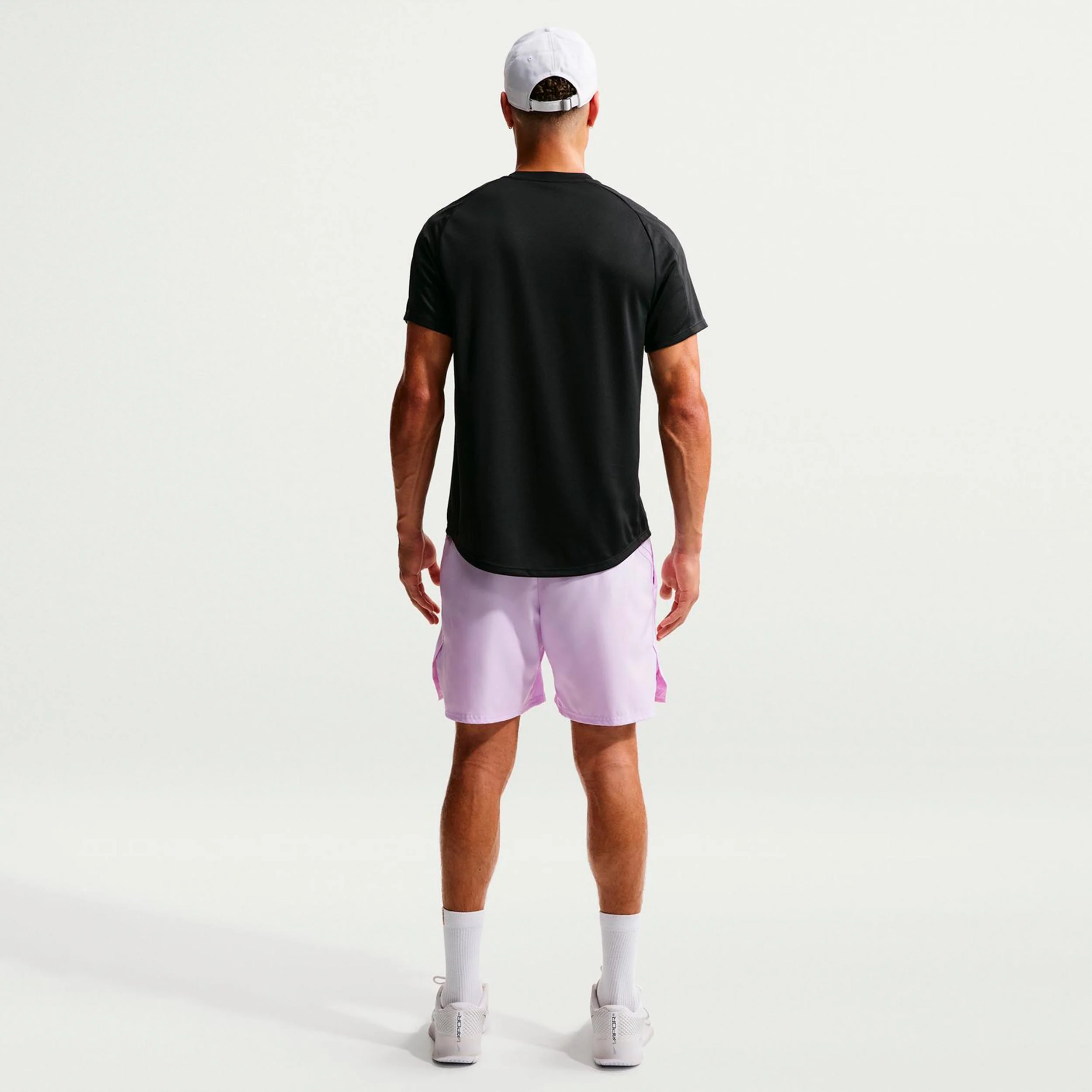 Court Victory Dri-Fit 7in Shorts Herren - flieder, schwarz - Image 3