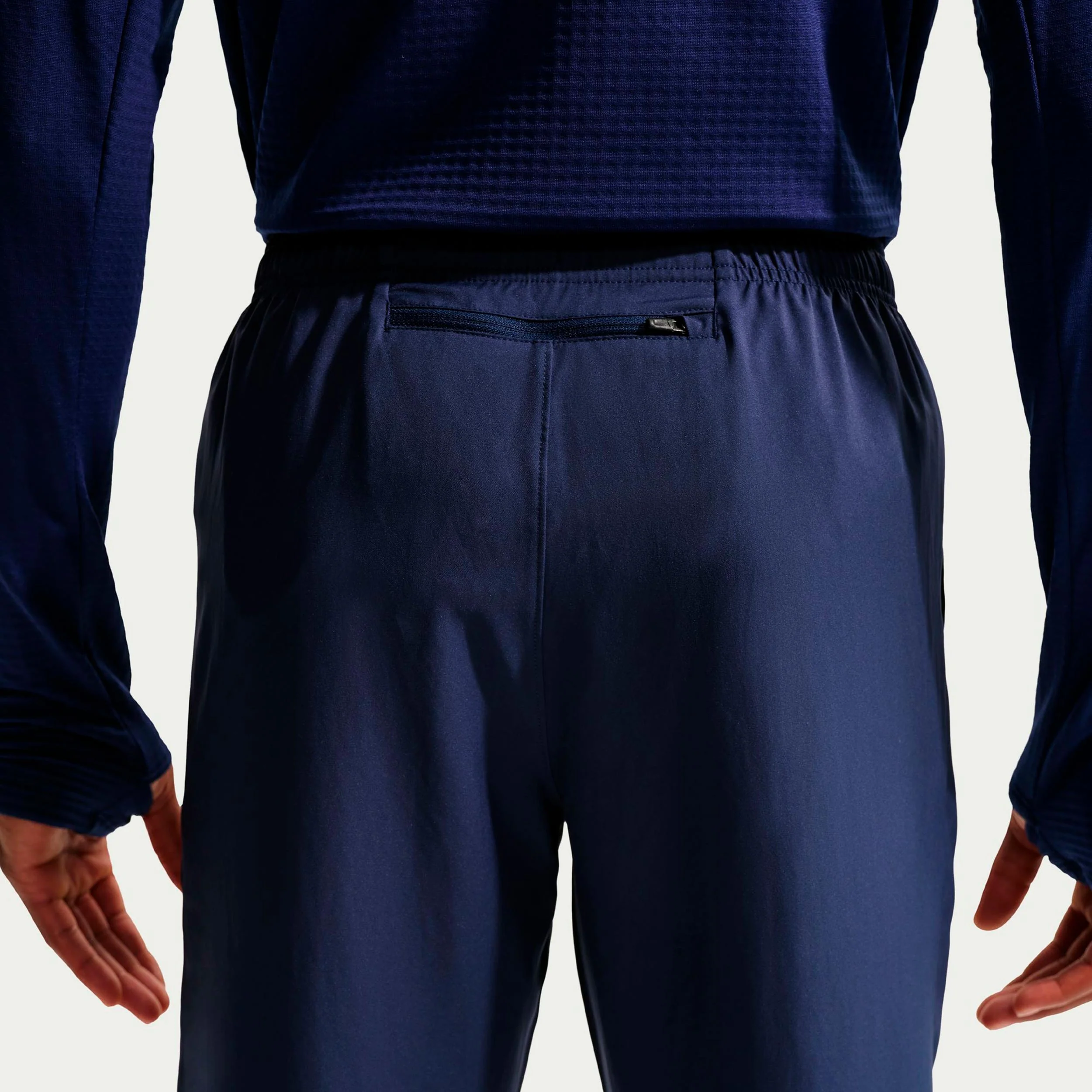 Dri-Fit Challenger Laufhose Herren - dunkelblau, schwarz - Image 4