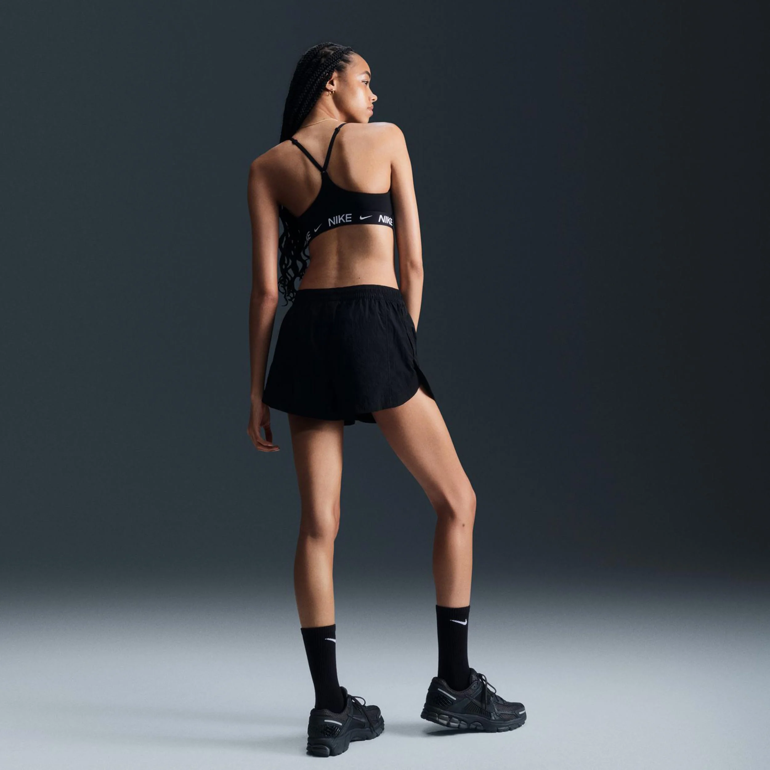 Dri-Fit INDY LGT Support Sport-BH Damen-schwarz, schwarz - Image 3
