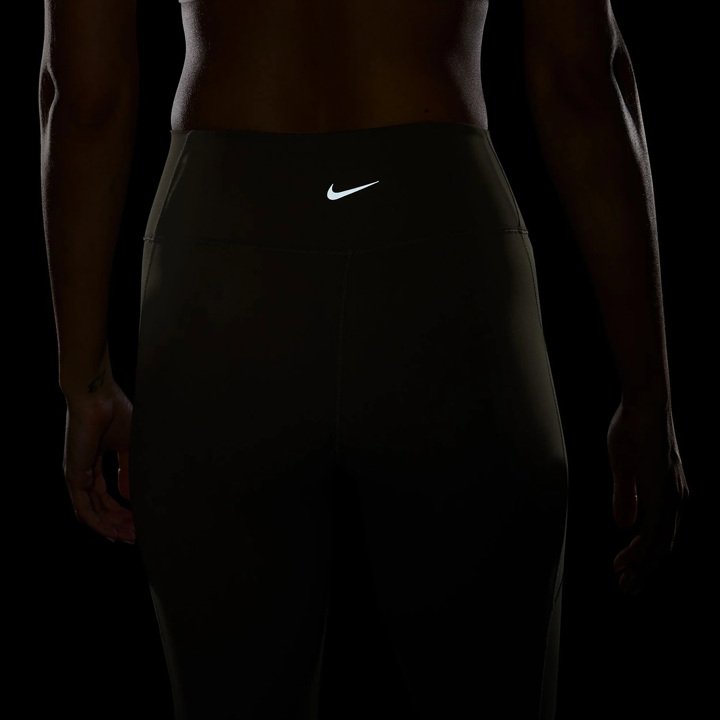 Dri-FIT One High Rise 7/8 Tight Damen-oliv - Image 4