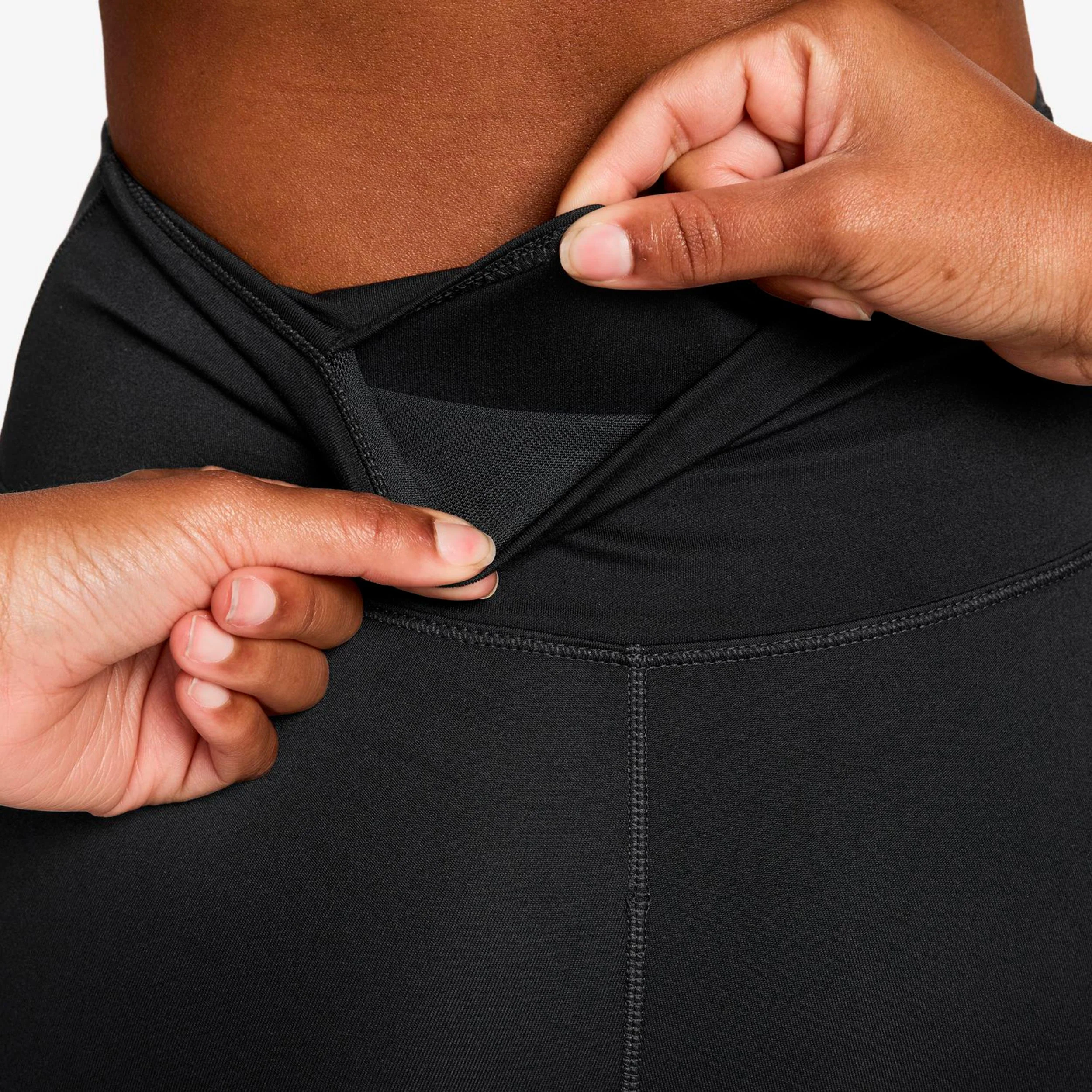 Dri-Fit One High Rise Tight Damen-schwarz - Image 7