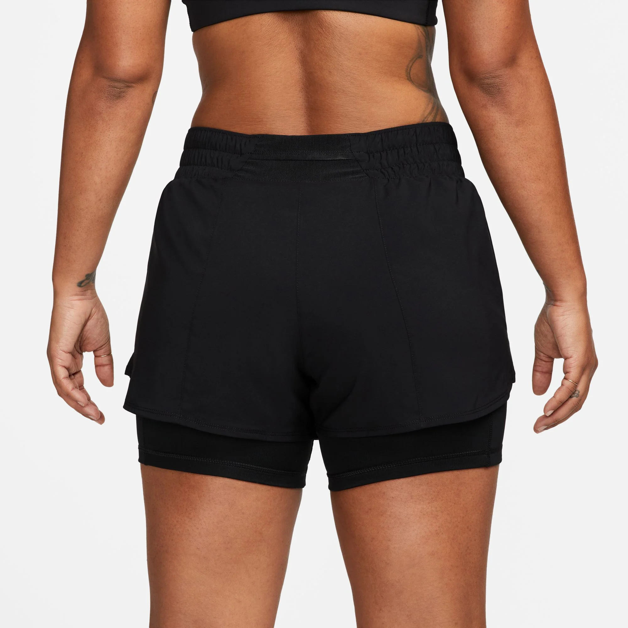 Dri-Fit One MR 2in1 Shorts Damen-Schwarz - Image 6