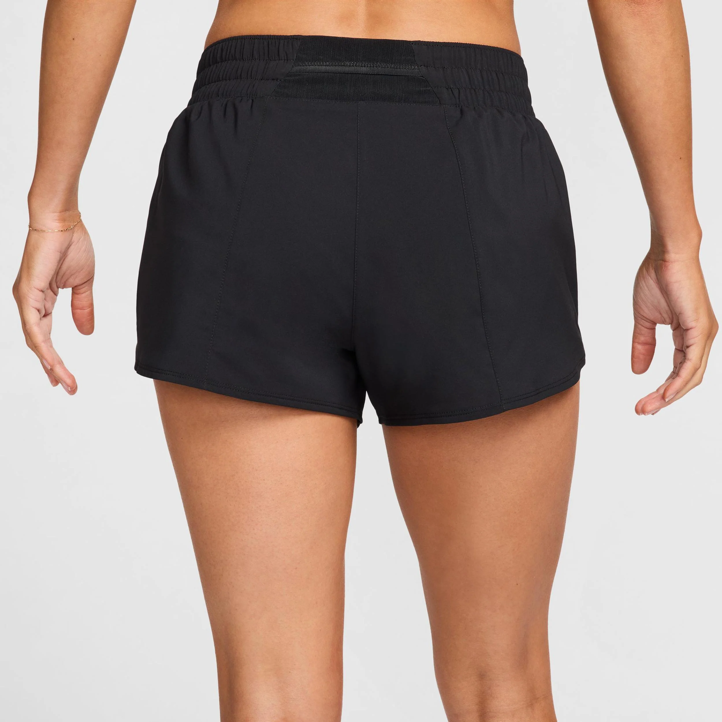 Dri-Fit One Swoosh Laufshorts Damen-Schwarz - Image 5