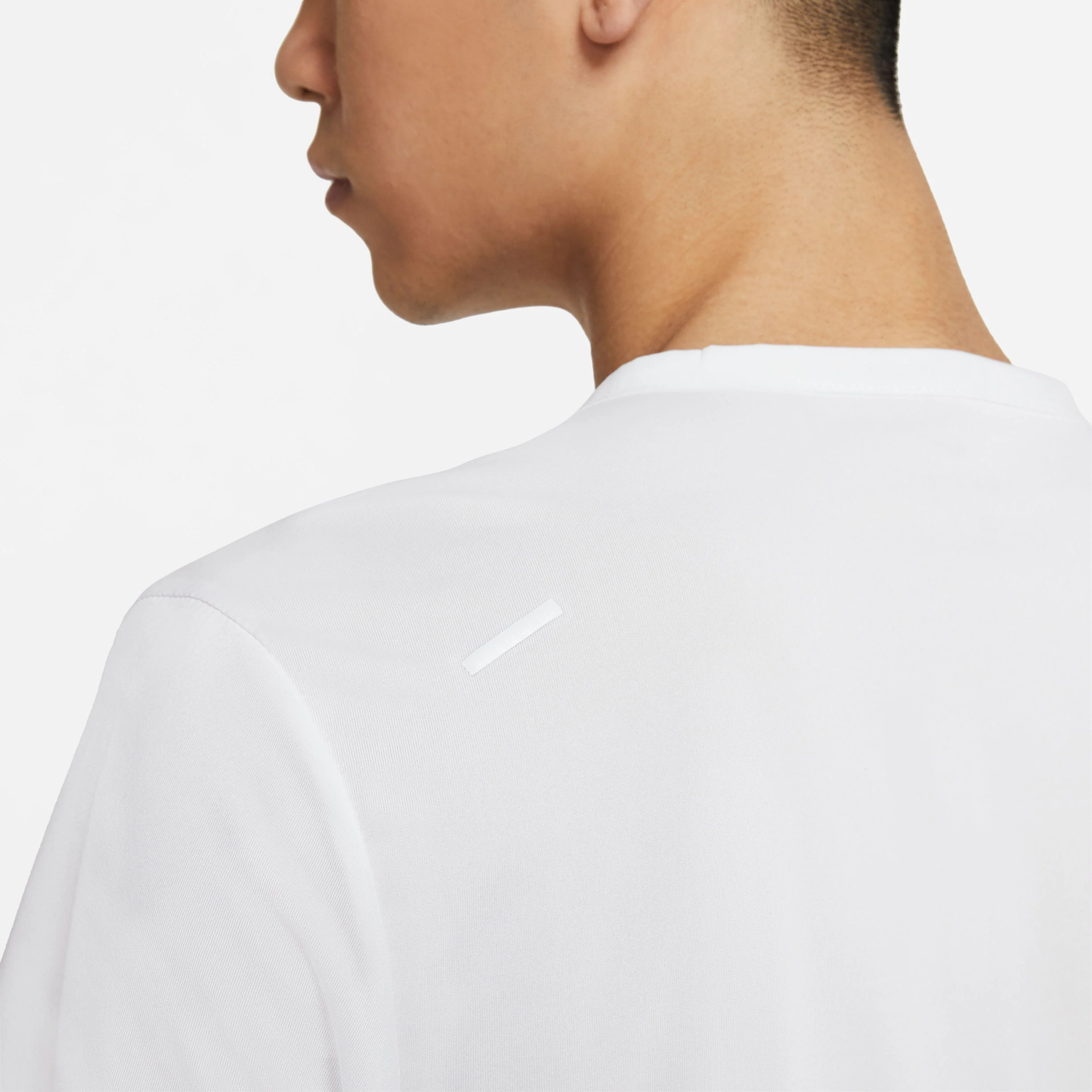 Dri-Fit Rise 365 Laufshirt Herren-Weiß,Silber - Image 10