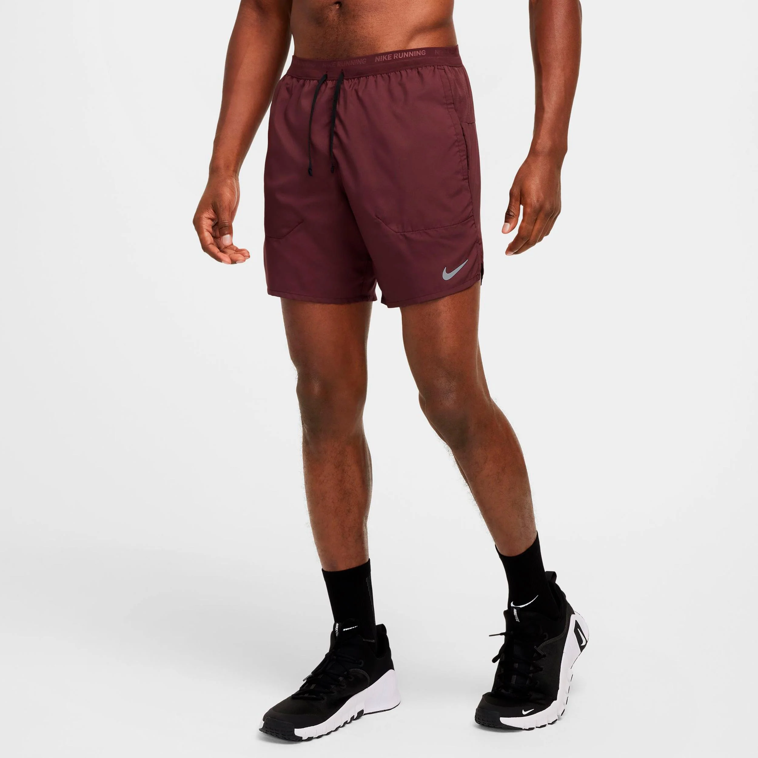 Dri-Fit Stride 7in Brief-Lined Shorts - dunkelrot, schwarz - Image 2