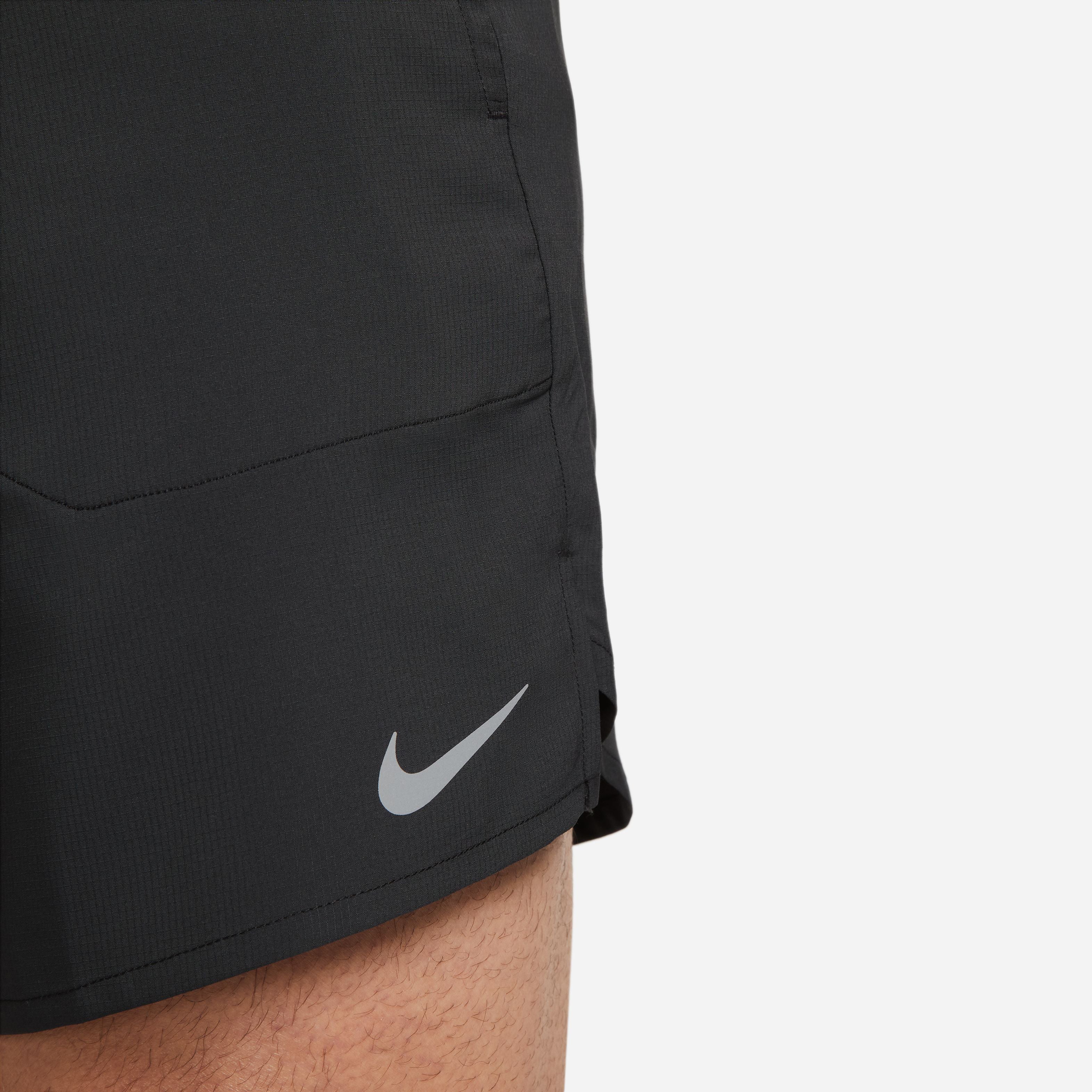 Dri-Fit Stride 7in Brief-Lined Shorts Herren-Schwarz - Image 11