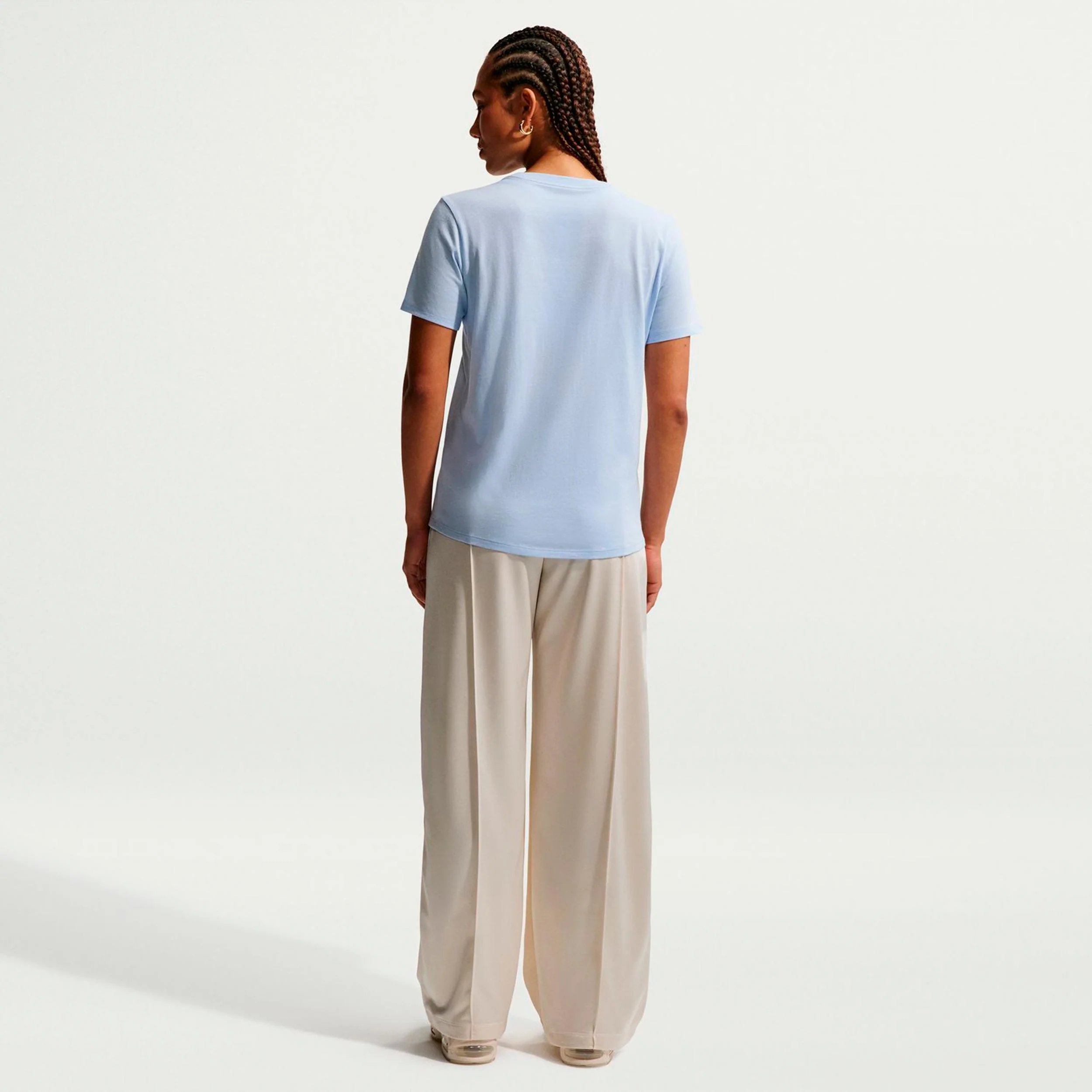 New Sportswear Club T-Shirt Damen - blaugrau - Image 3